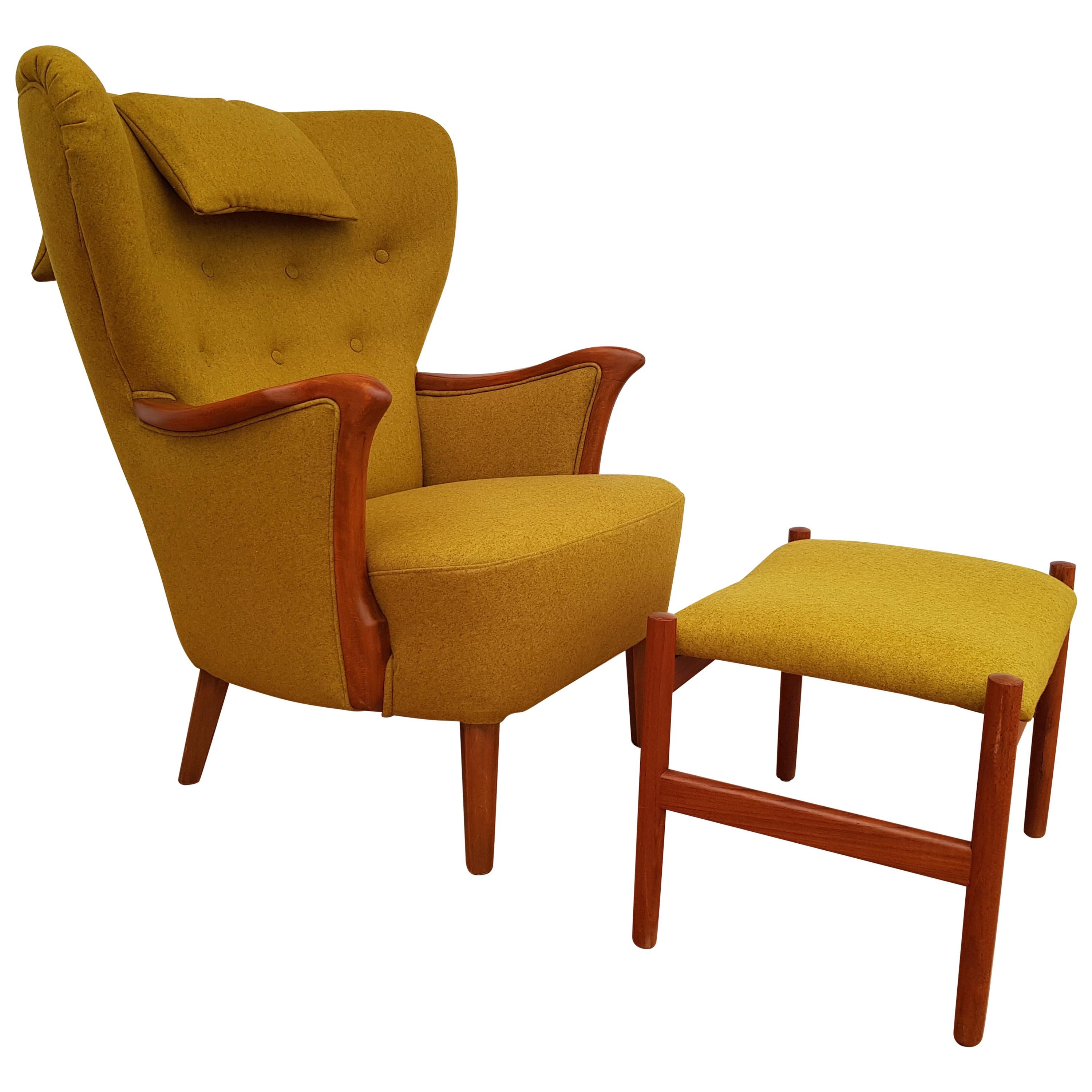 Danish Lounge Chair, 1960s, Wool, Beech, Completely Restored