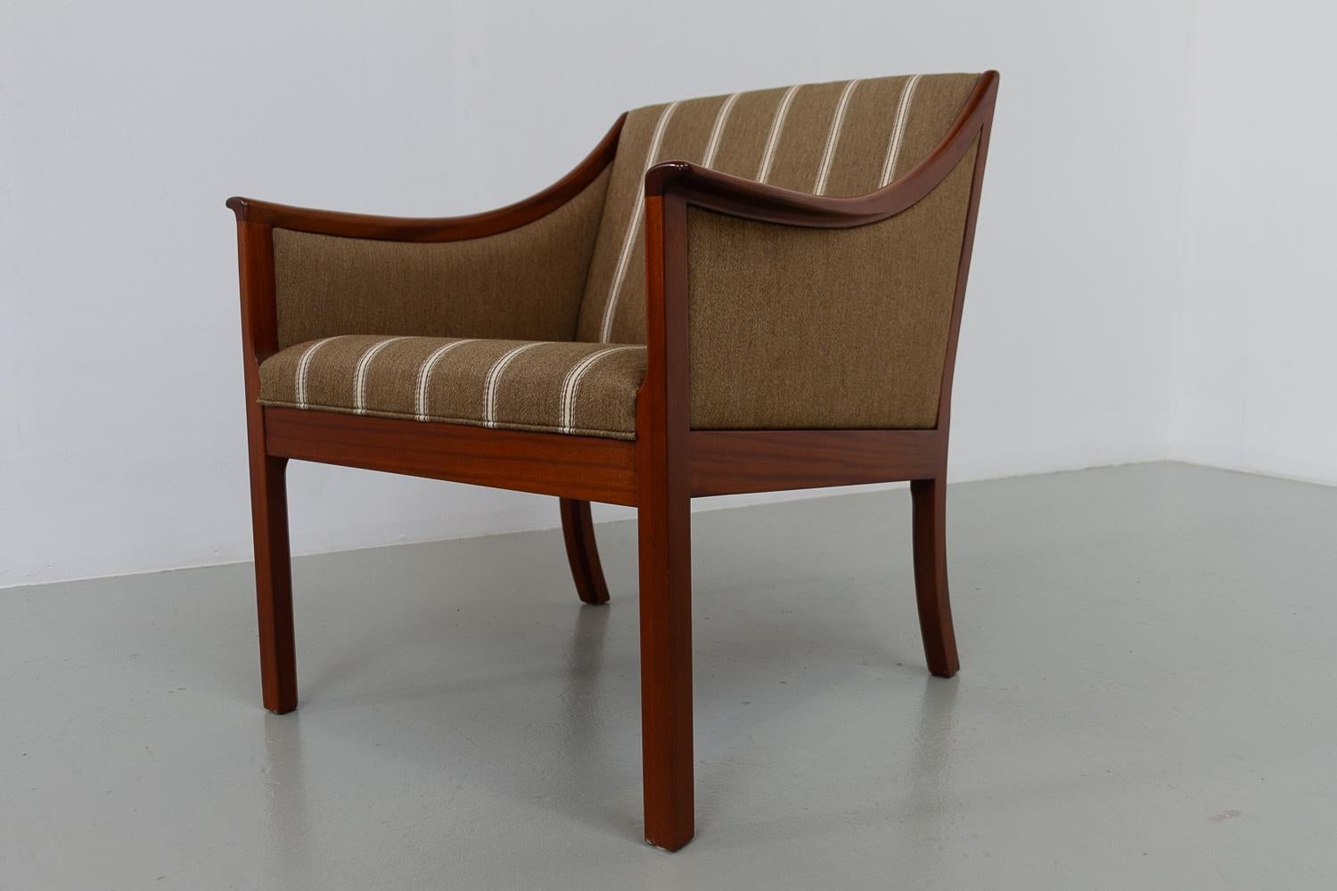 Danish Lounge Chair and 3-Seater Sofa by Ole Wanscher for PJ Møbler, 1960s. For Sale 11