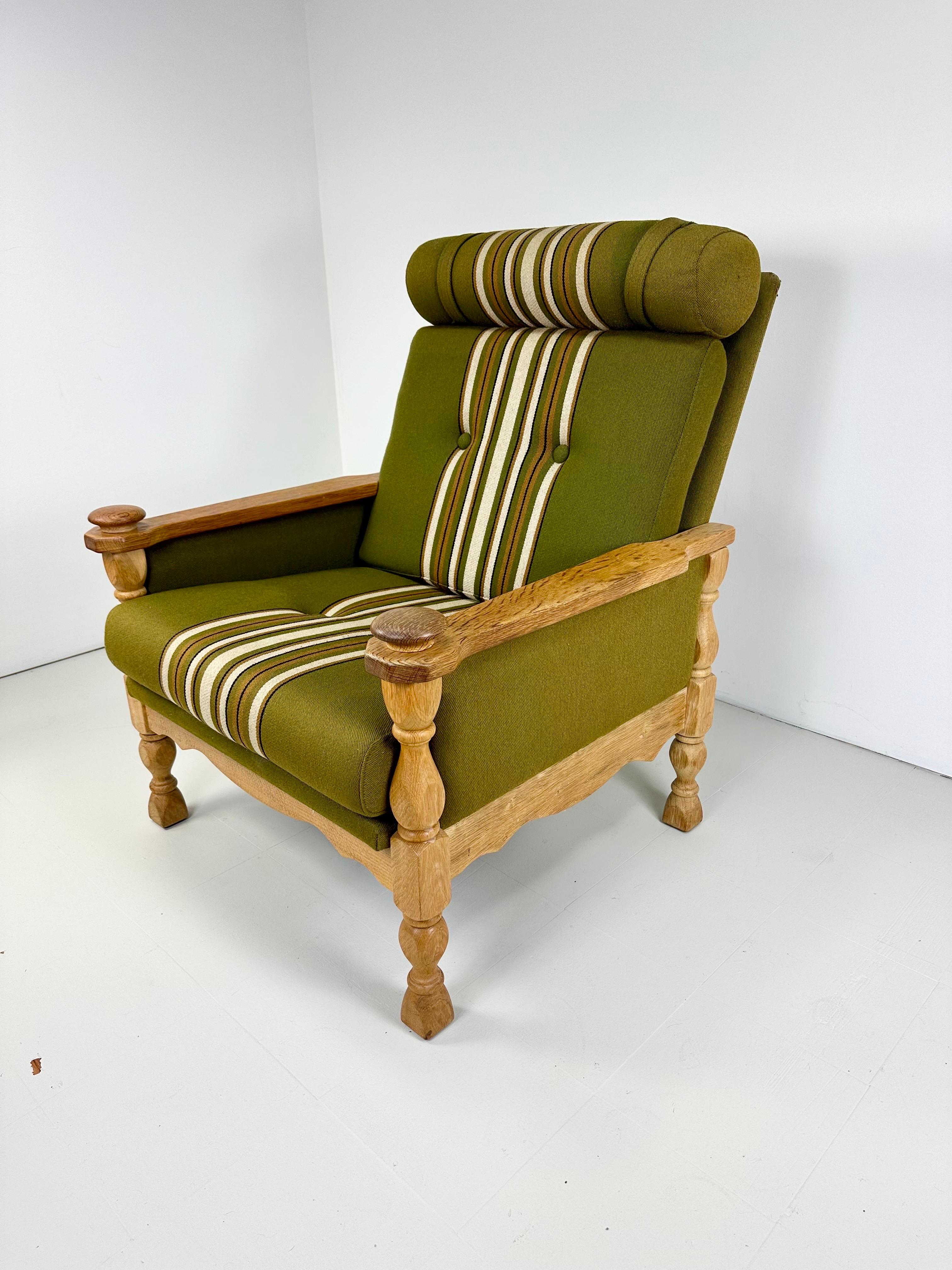 Scandinavian Modern Danish Lounge Chair by Henning Kjaernulf For Sale