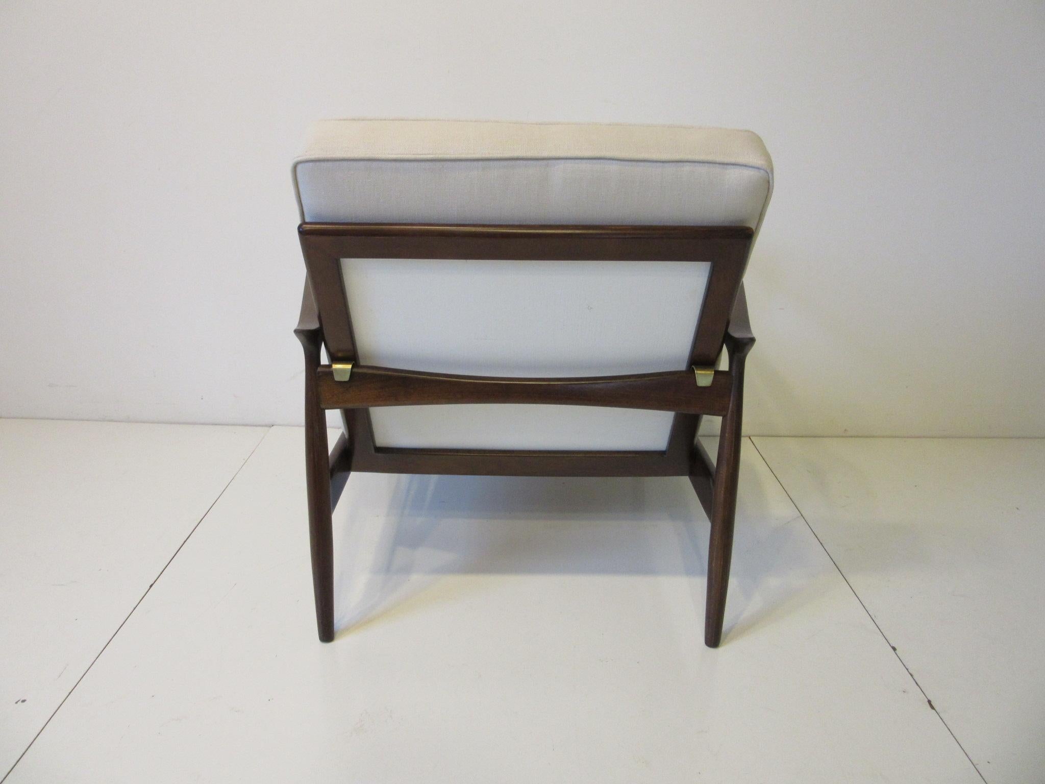 Danish Lounge Chair by IB Kofod-Larsen, Denmark In Good Condition In Cincinnati, OH