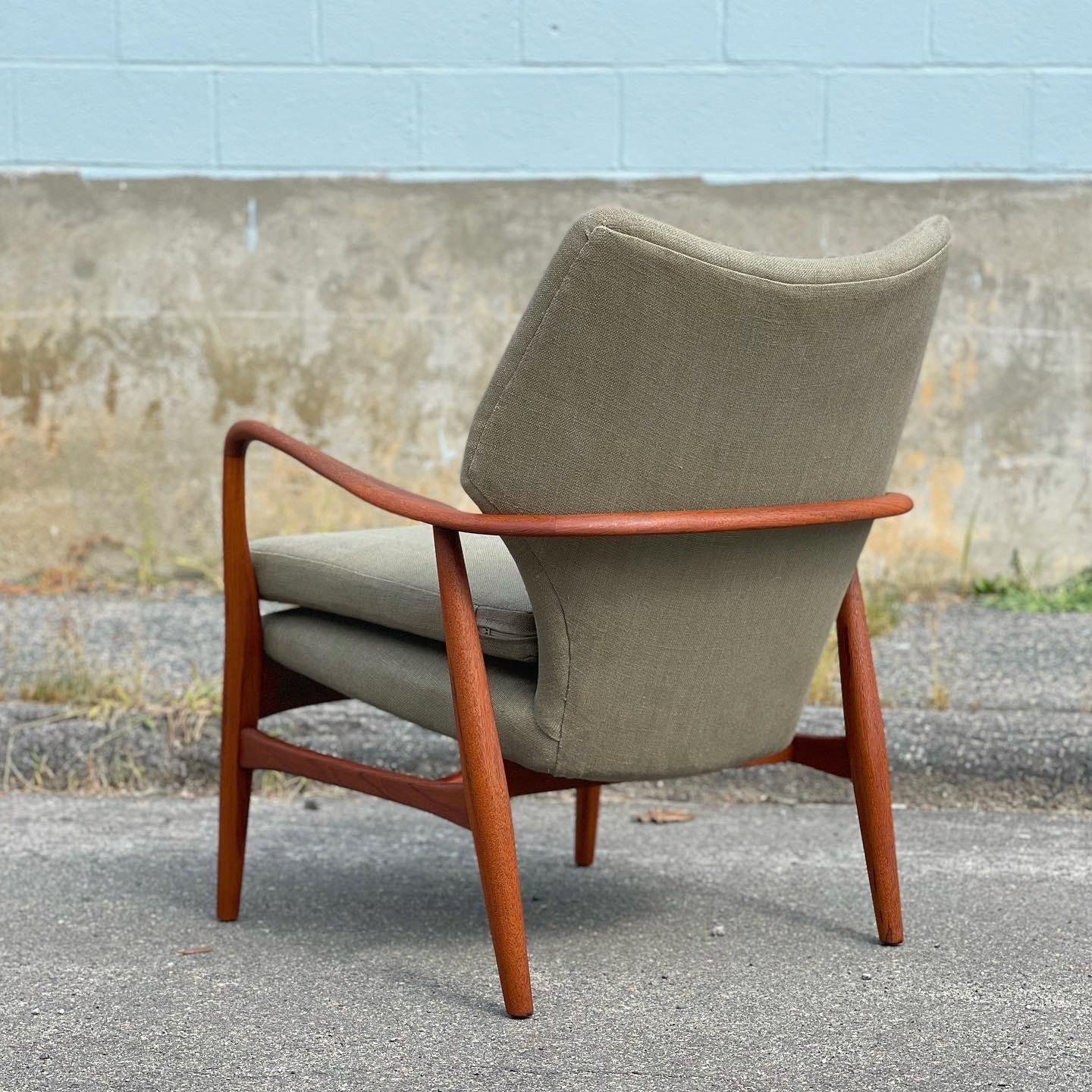 Danish Lounge Chair by Madsen and Schubell in Teak, 1950s In Good Condition In Framingham, MA