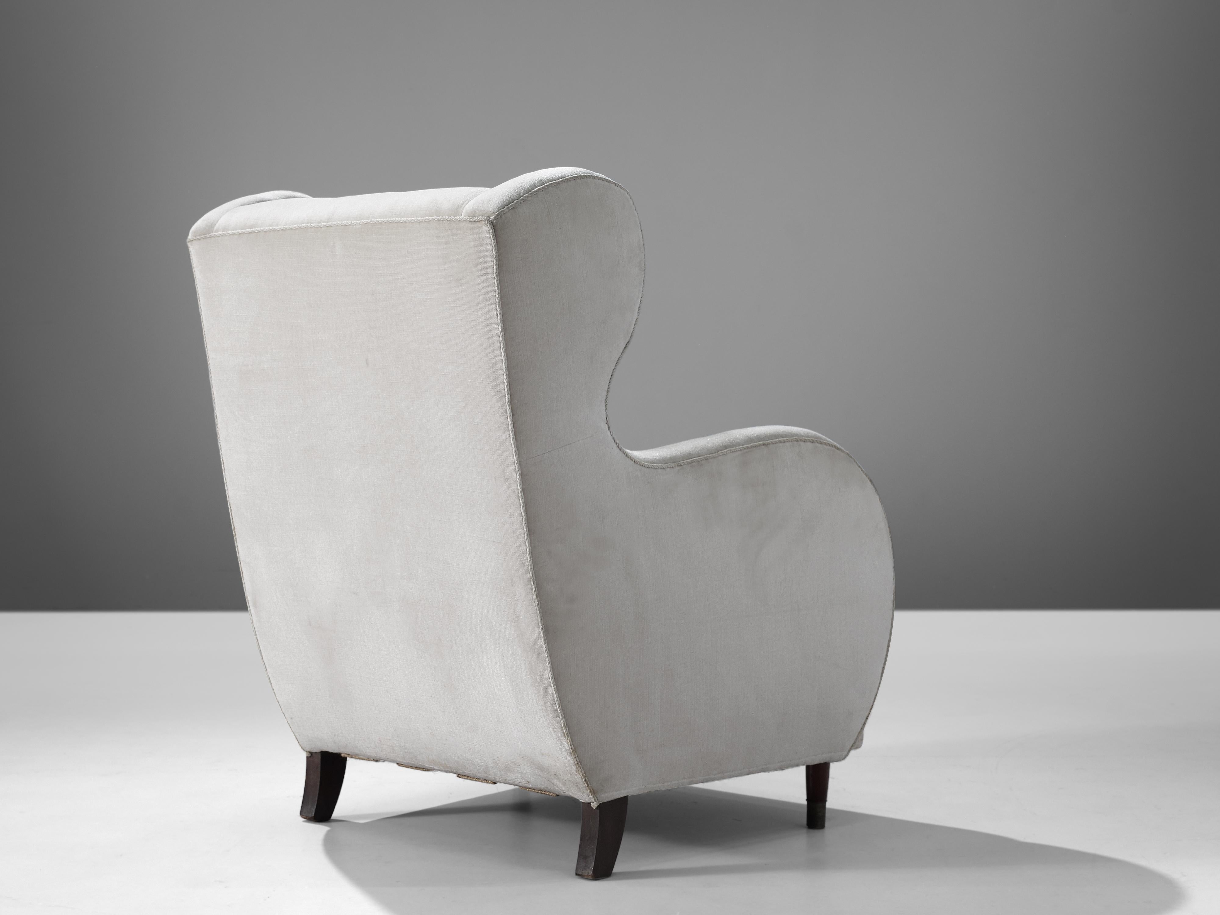 Danish Lounge Chair in Off-White Velvet For Sale 2