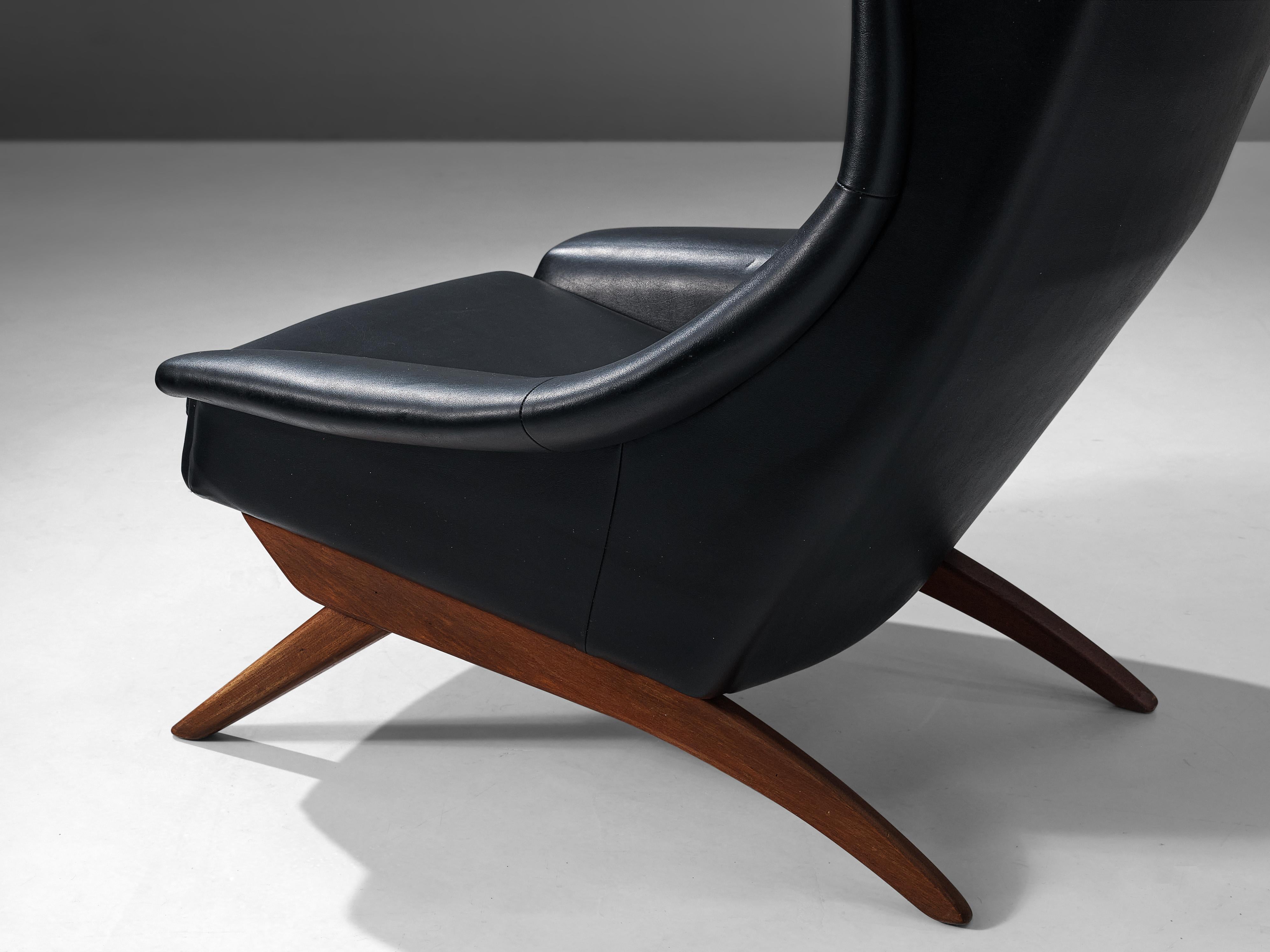 Danish Lounge Chair in Black Leather and Teak  2