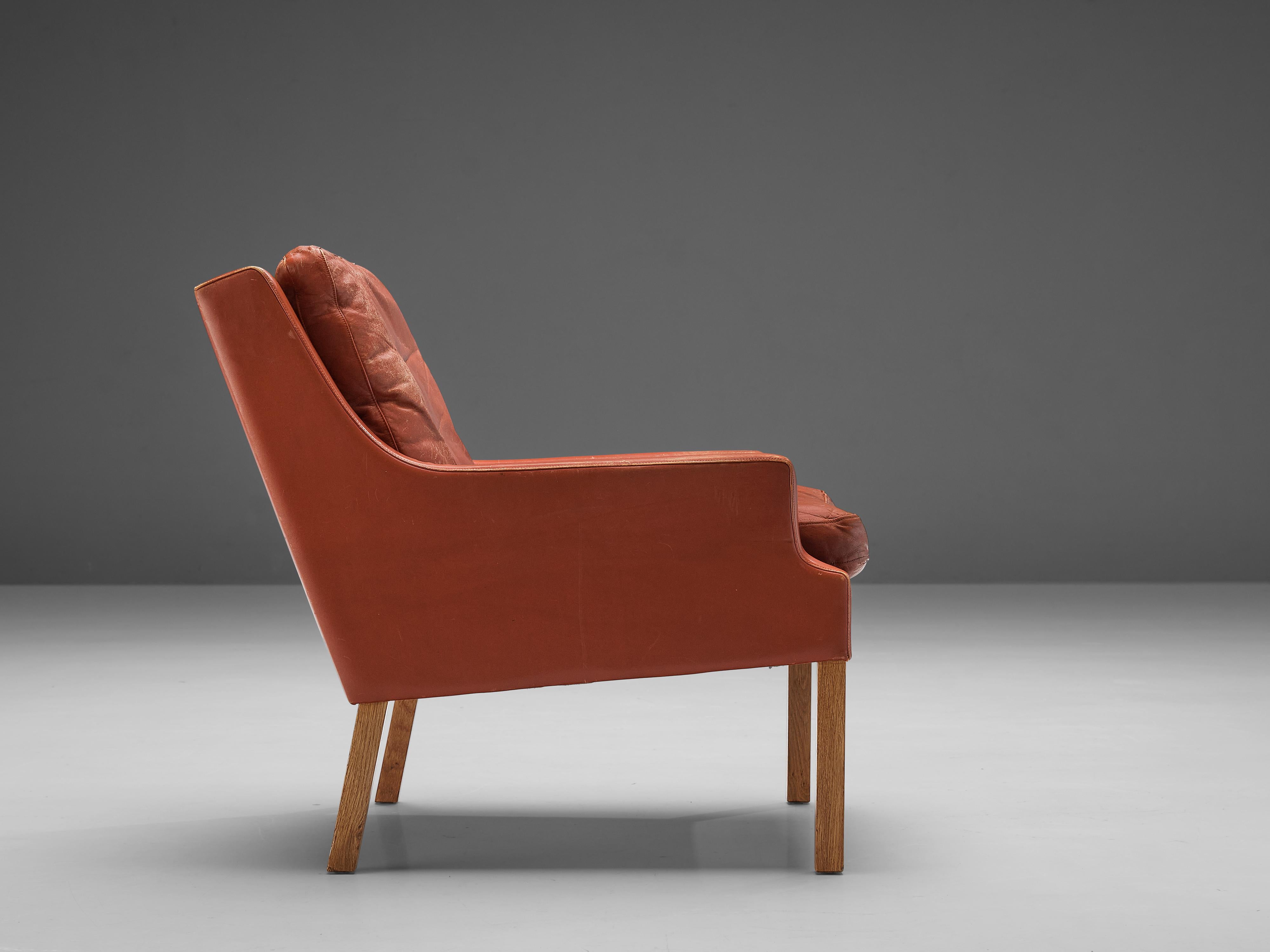 Danish Lounge Chair in Oak and Patinated Red Leather  In Good Condition For Sale In Waalwijk, NL