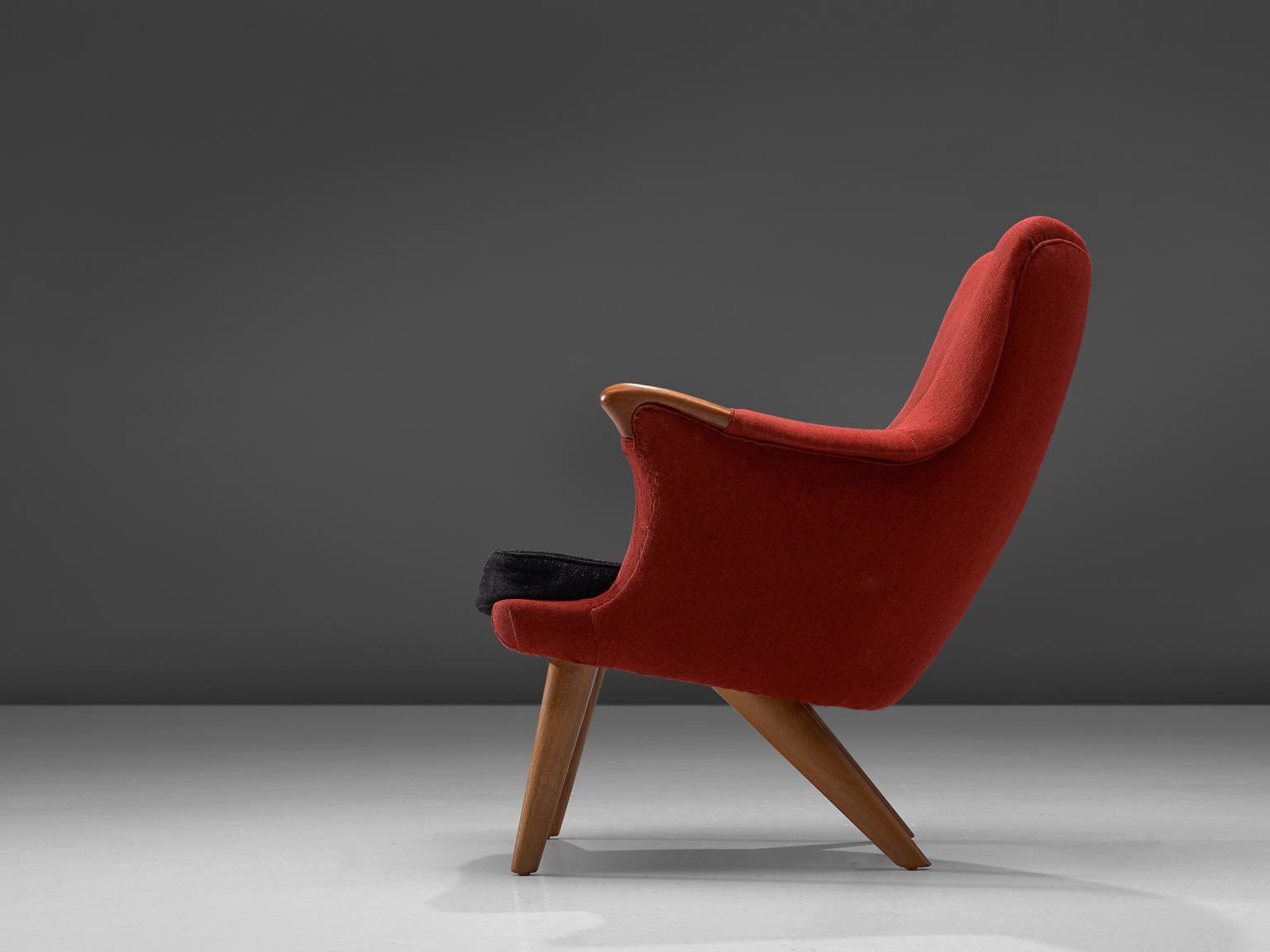 Scandinavian Modern Danish Lounge Chair in Oak and Red Fabric, 1960s
