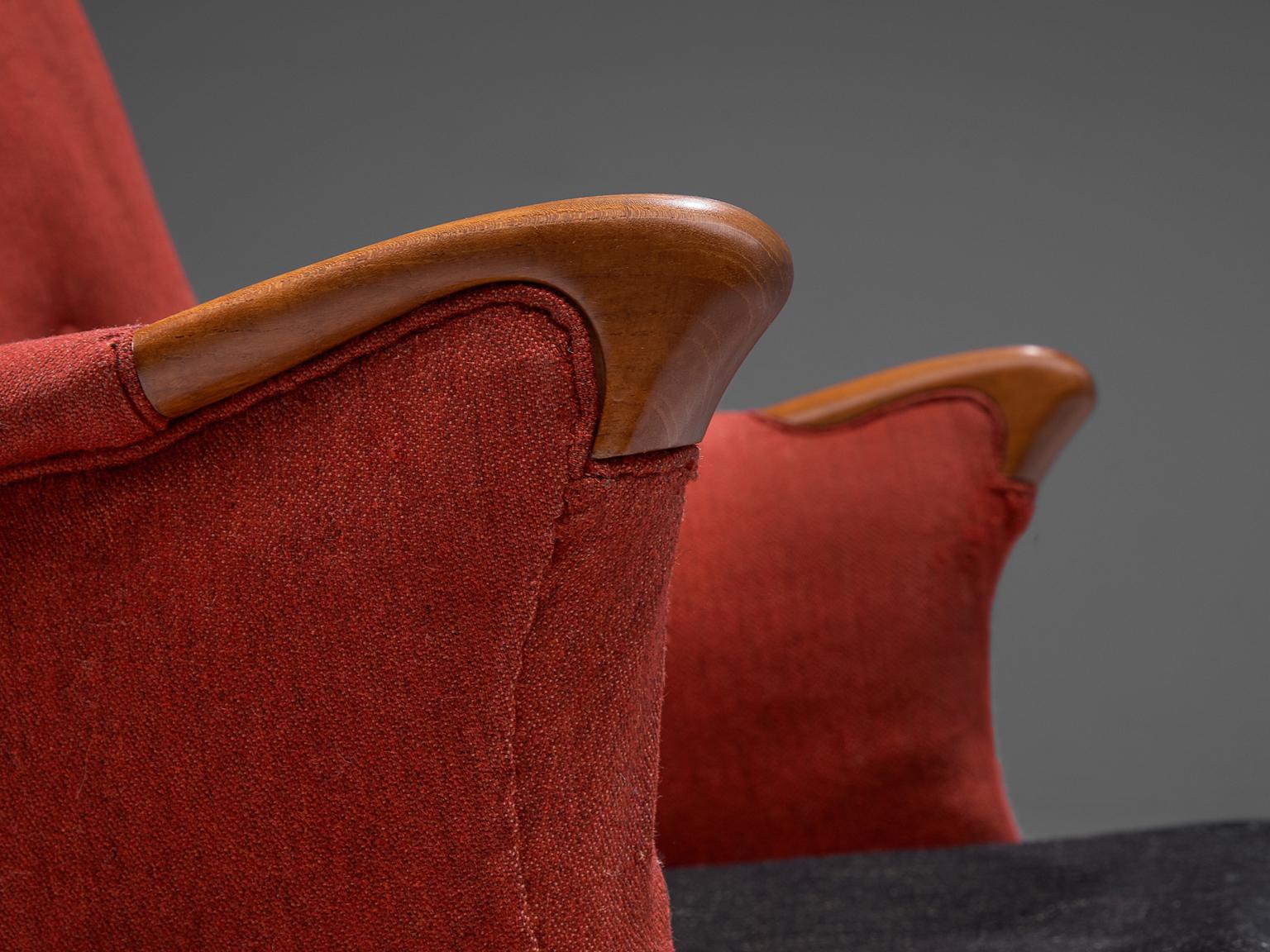 Mid-20th Century Danish Lounge Chair in Oak and Red Fabric, 1960s