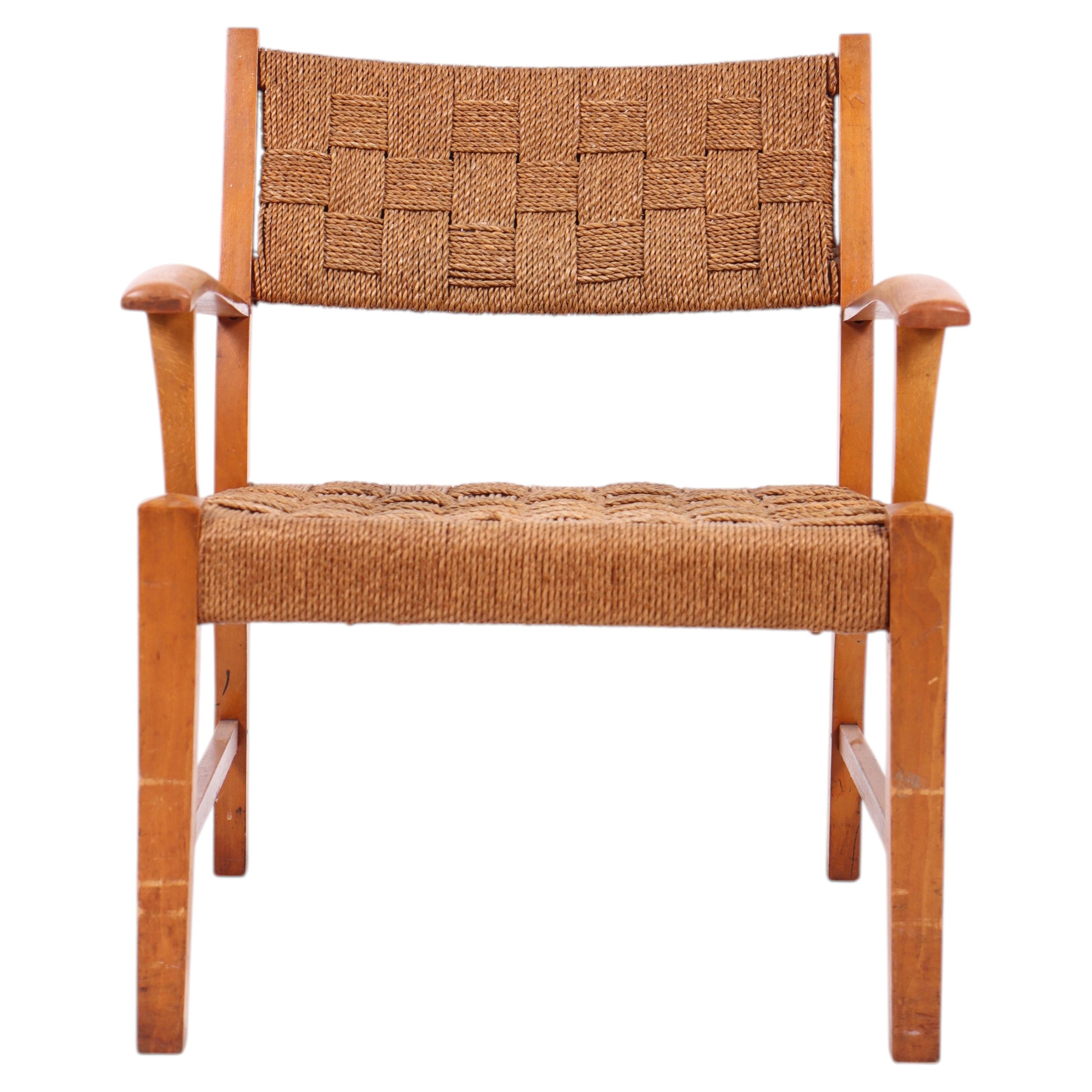 Dänischer Loungesessel in Eiche mit geflochtenem Seegras - klassisch und zeitlos im Angebot