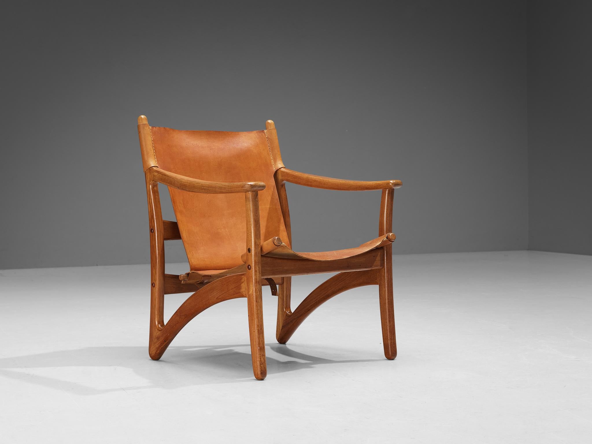 Danish Lounge Chair in Teak and Cognac Leather For Sale 2
