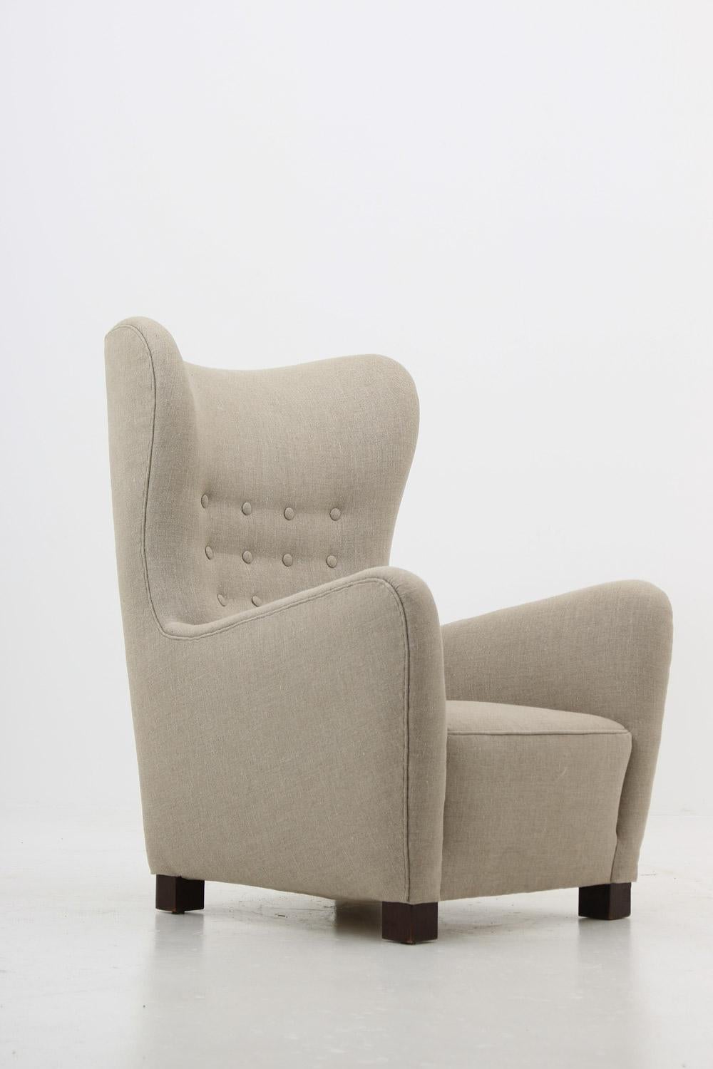 Danish Lounge Chair Model 1672 by Fritz Hansen In Good Condition In Karlstad, SE