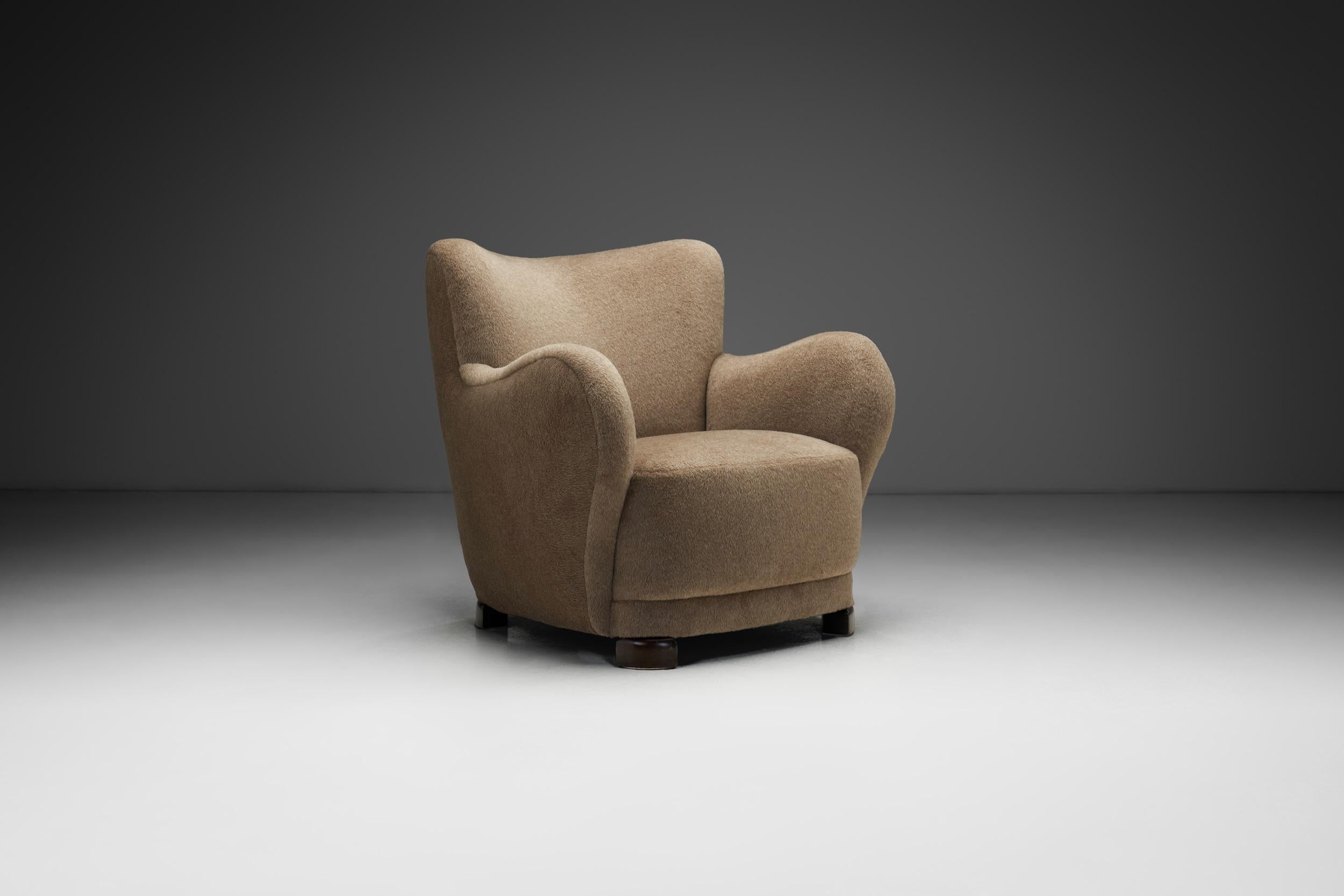 Danish mid-century modern design is known for its focus on simplicity, functionality, and comfort with a deep appreciation for craftsmanship. The design movement flourished during the 1940s and 1950s, emphasizing clean lines and organic forms,