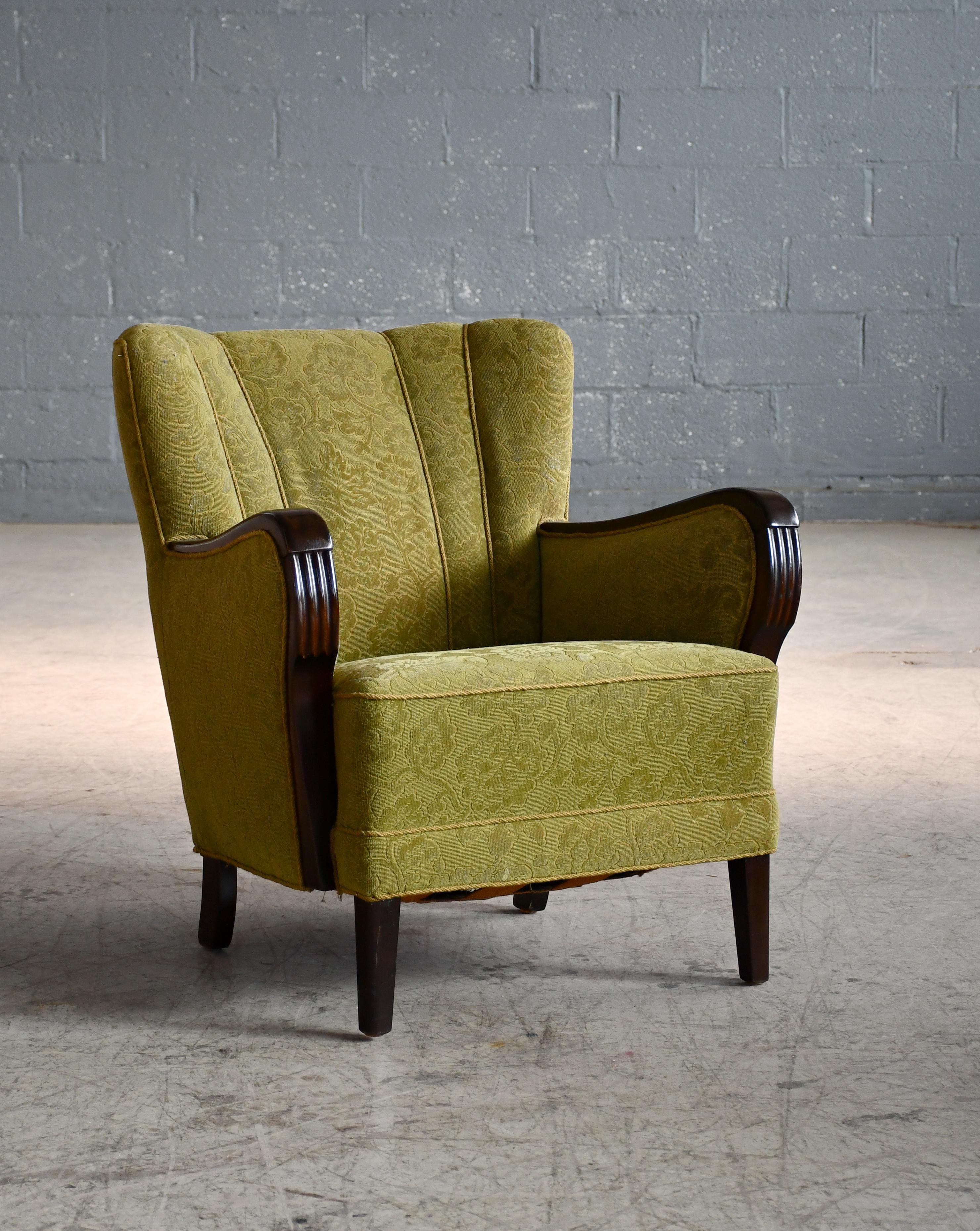 Danish Lounge Chair with Mahogany Accents on Armrests, 1940-50s In Good Condition For Sale In Bridgeport, CT