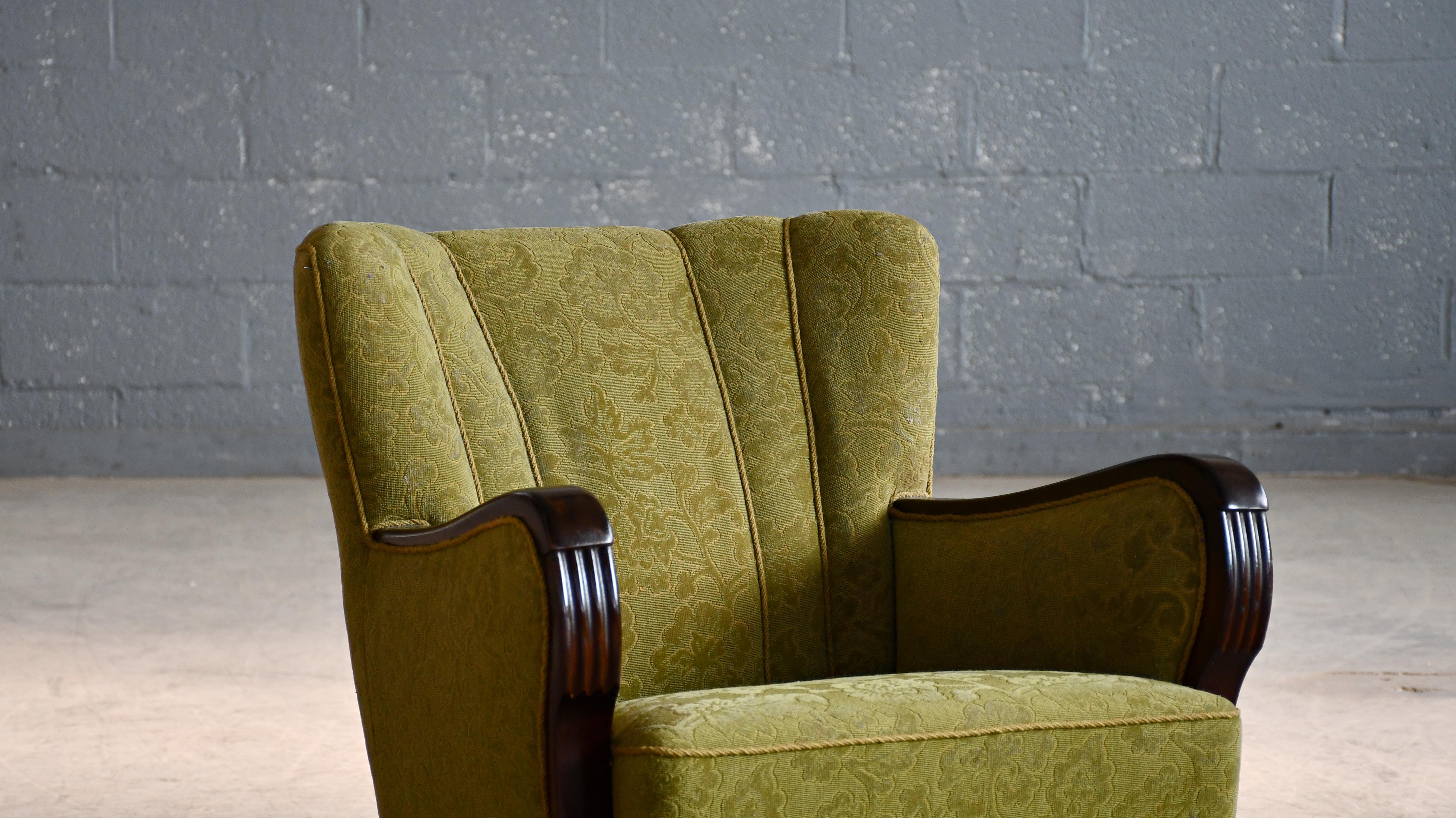 Mid-20th Century Danish Lounge Chair with Mahogany Accents on Armrests, 1940-50s For Sale