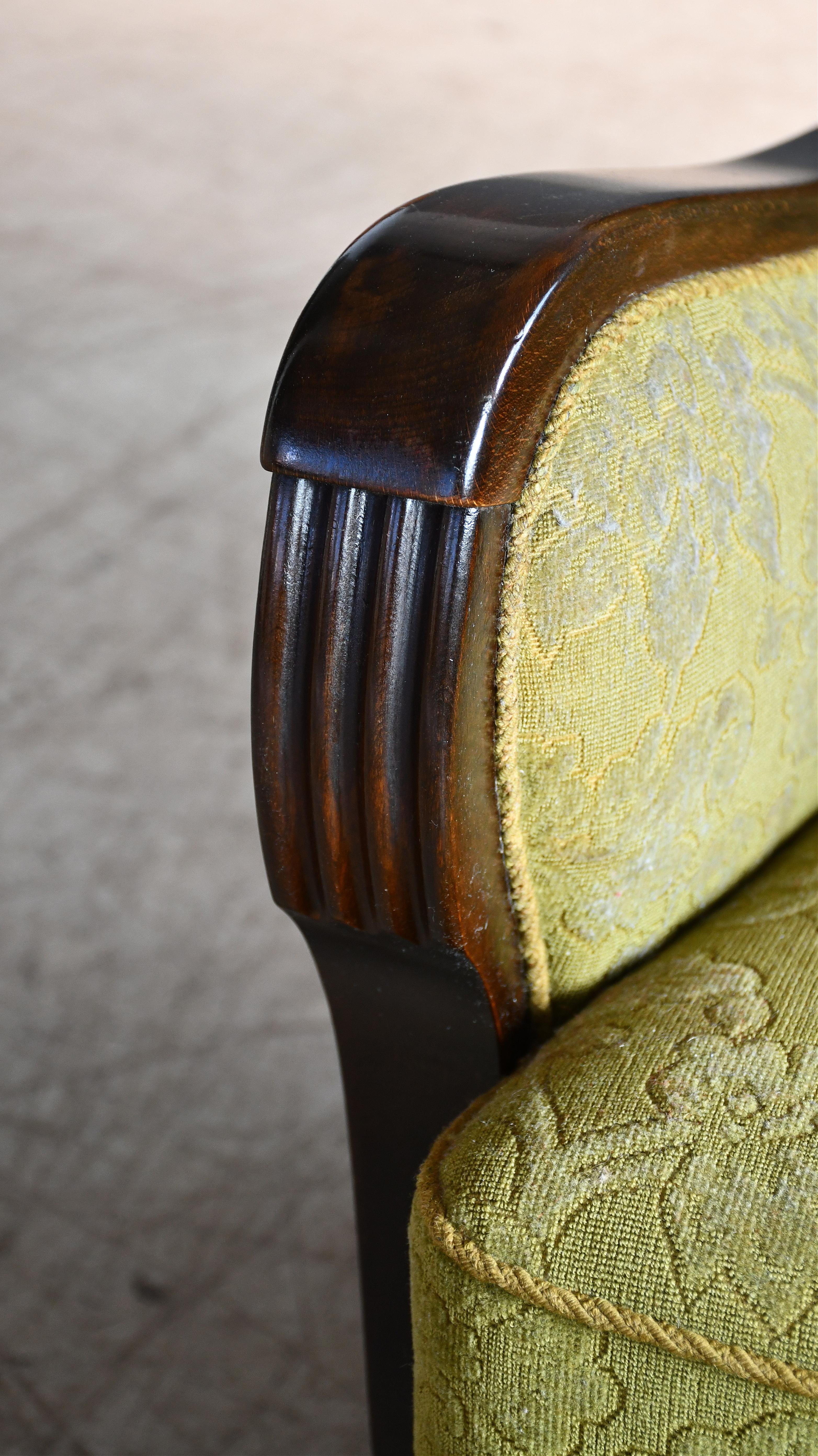 Danish Lounge Chair with Mahogany Accents on Armrests, 1940-50s For Sale 1