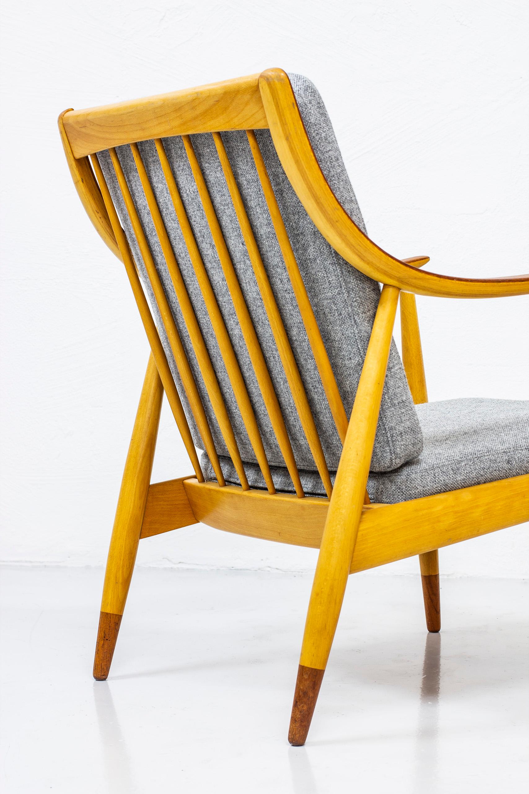 Scandinavian Modern Danish lounge chairs 