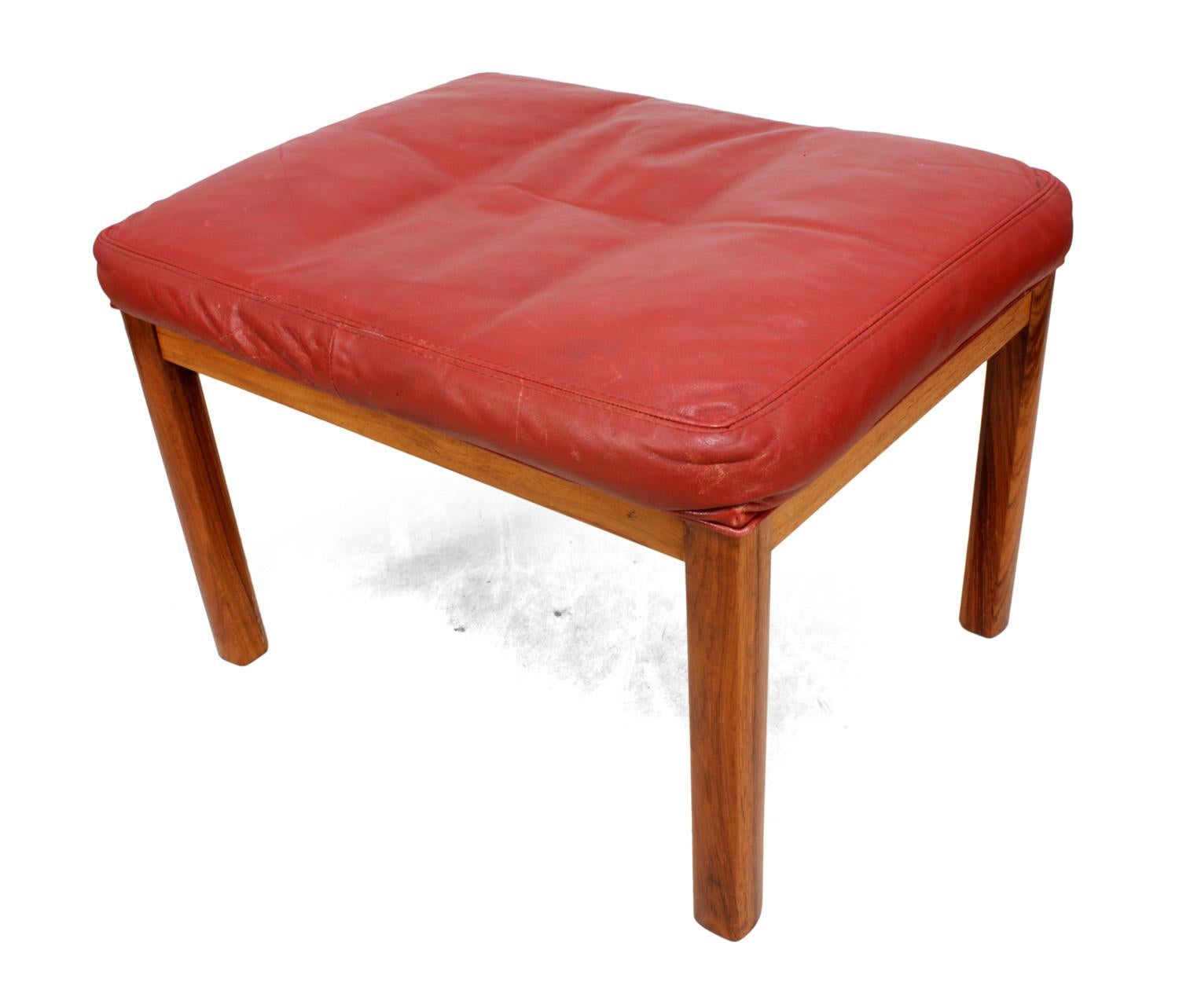 Danish Lounge Chairs in Red Leather with Stools For Sale 8