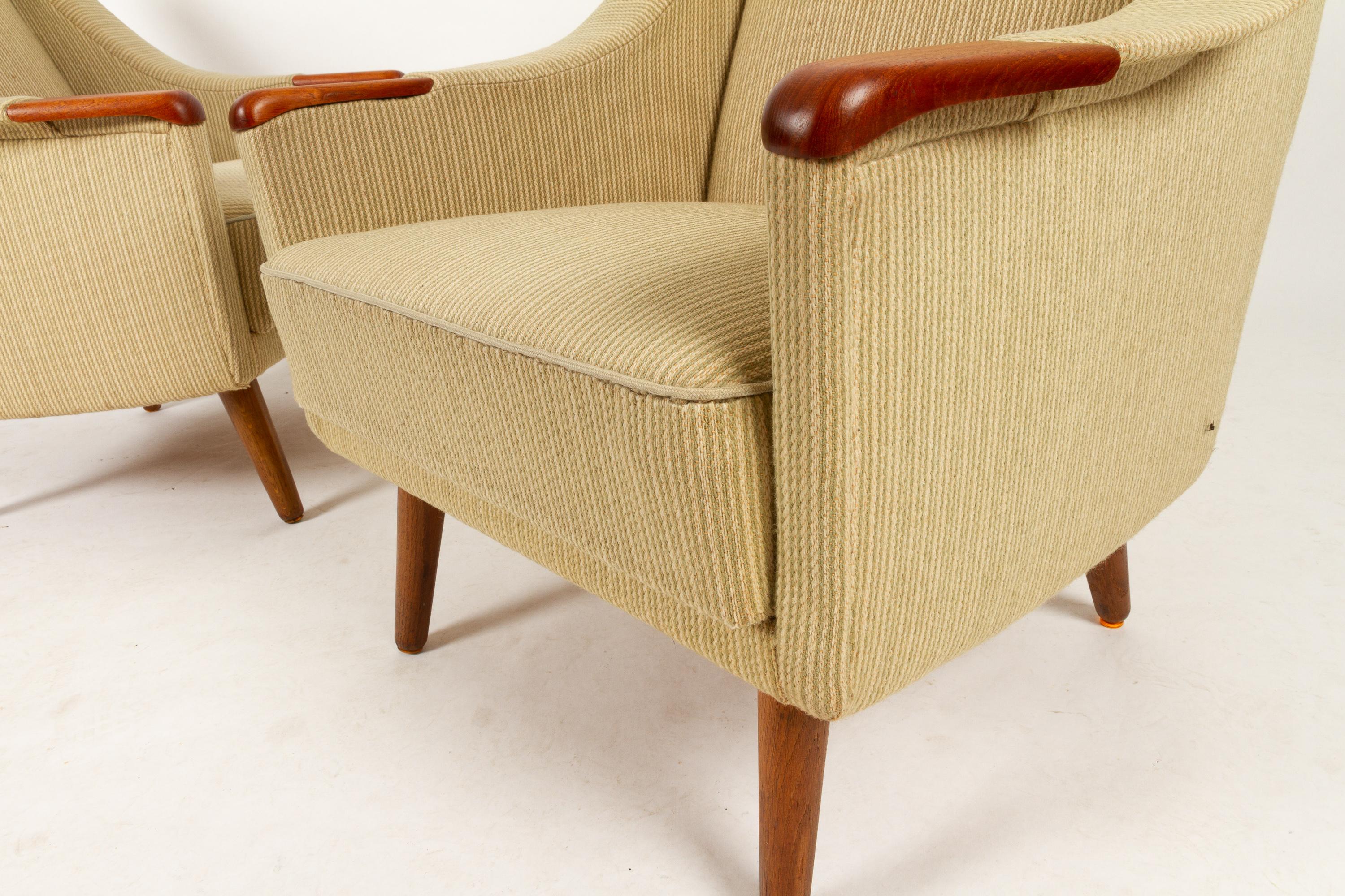 Danish Lounge Chairs with Teak Nails 1960s, Set of 2 3