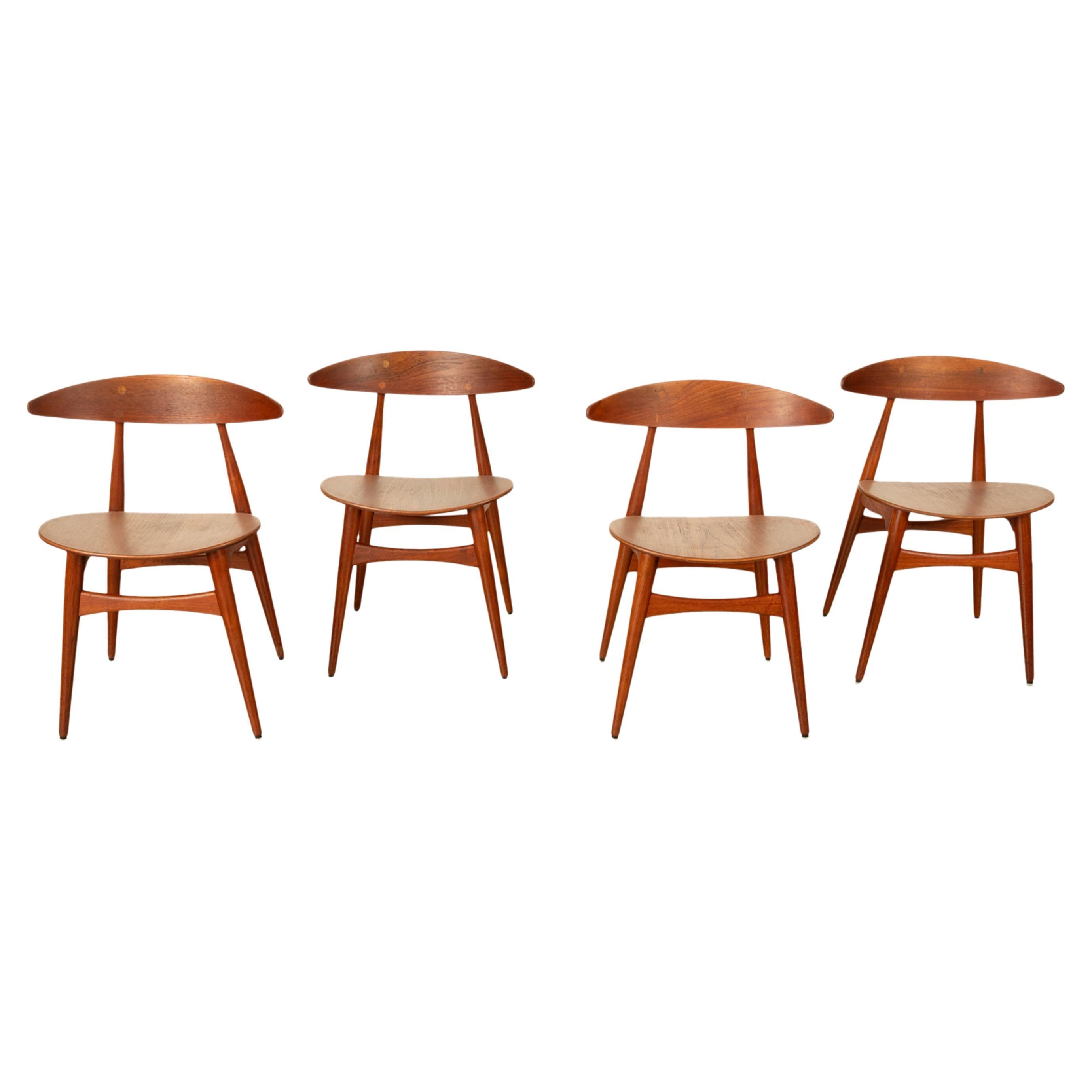 Set di quattro sedie in tek Hans J. Wegner CH-33 Carl Hansen & Søn 1960