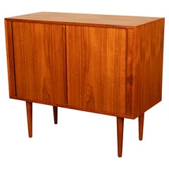 Dänische MCM Tambor Roll Front Teakholz Credenza Schrank Kai Kristiansen Feldballes