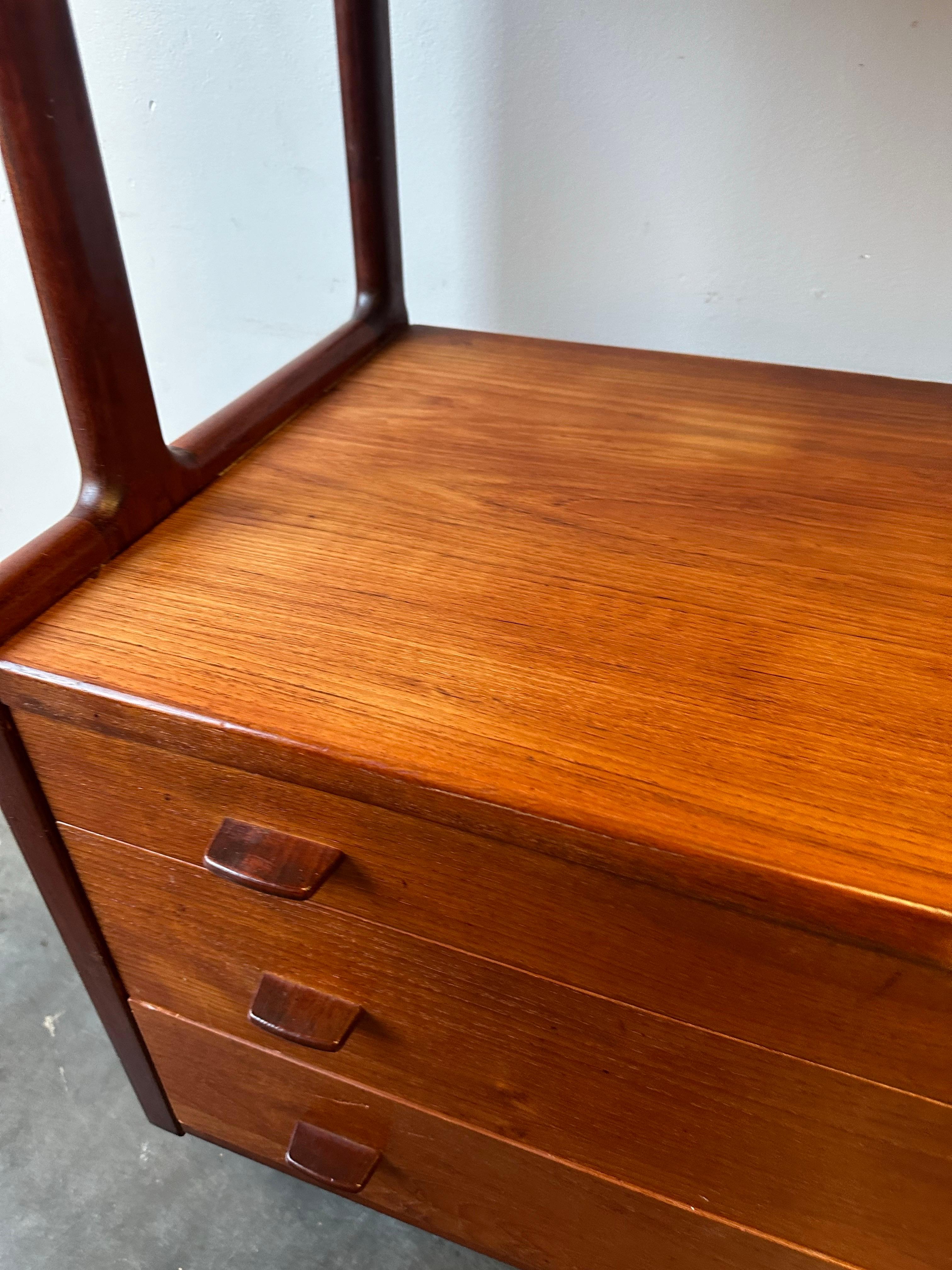 Danish MCM Teak Hans Wegner for Ry Mobler Floating Hutch 3