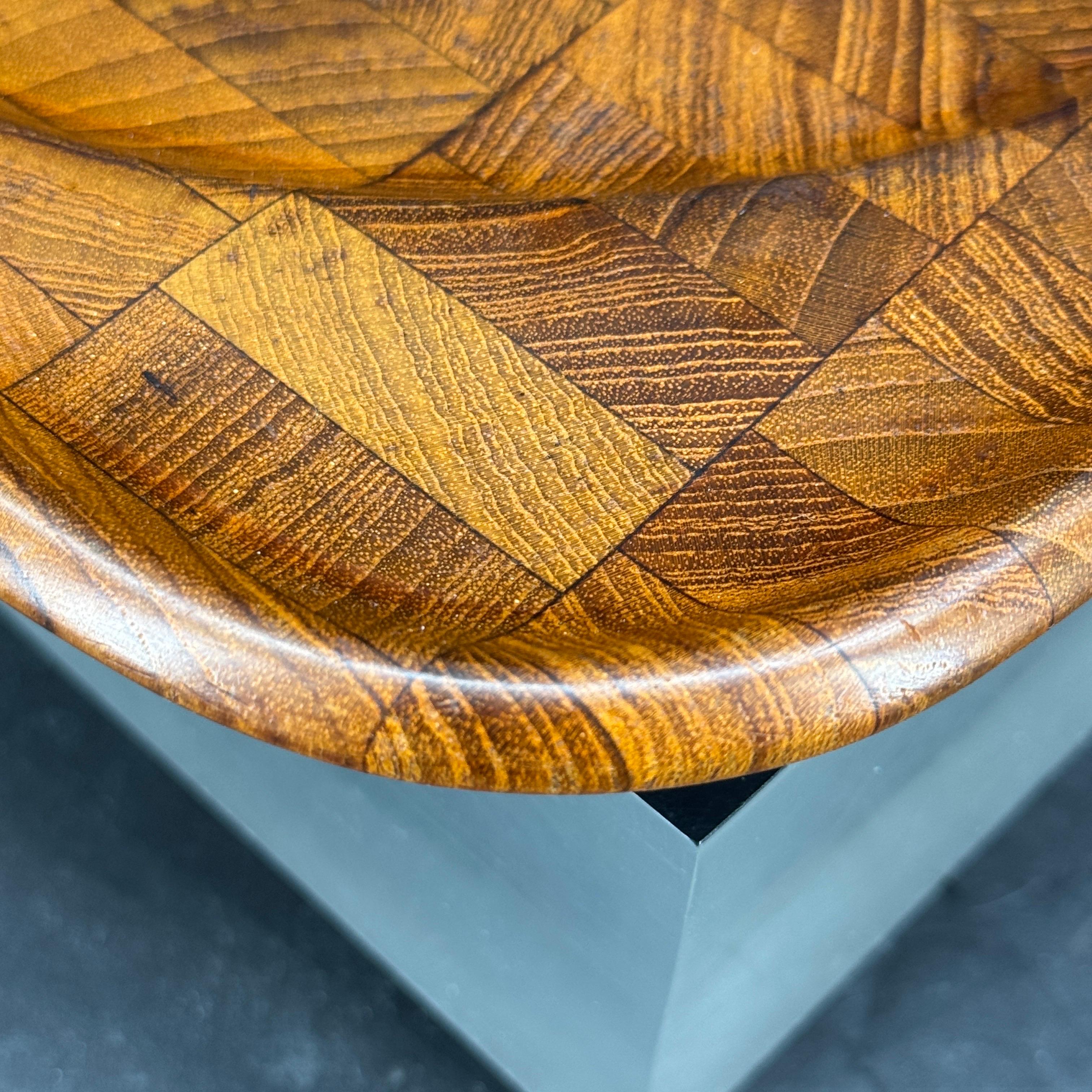 Bandeja cuadrada danesa MCM de madera de teca para servir by Digsmed en Bueno estado para la venta en Haddonfield, NJ