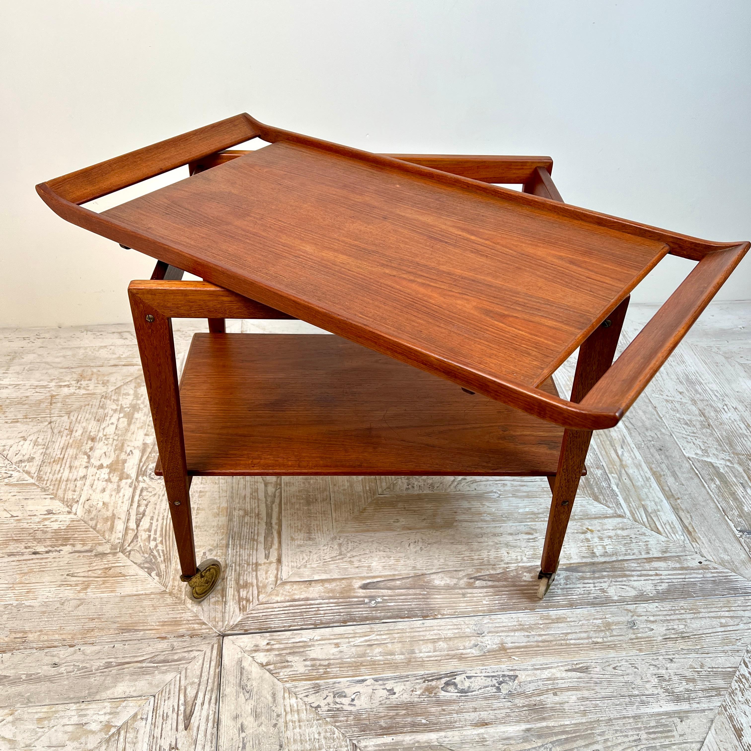 20th Century Danish MCM Tray Top Drinks Trolley By Edvard Kindt-Larsen For Soborg Mobler For Sale