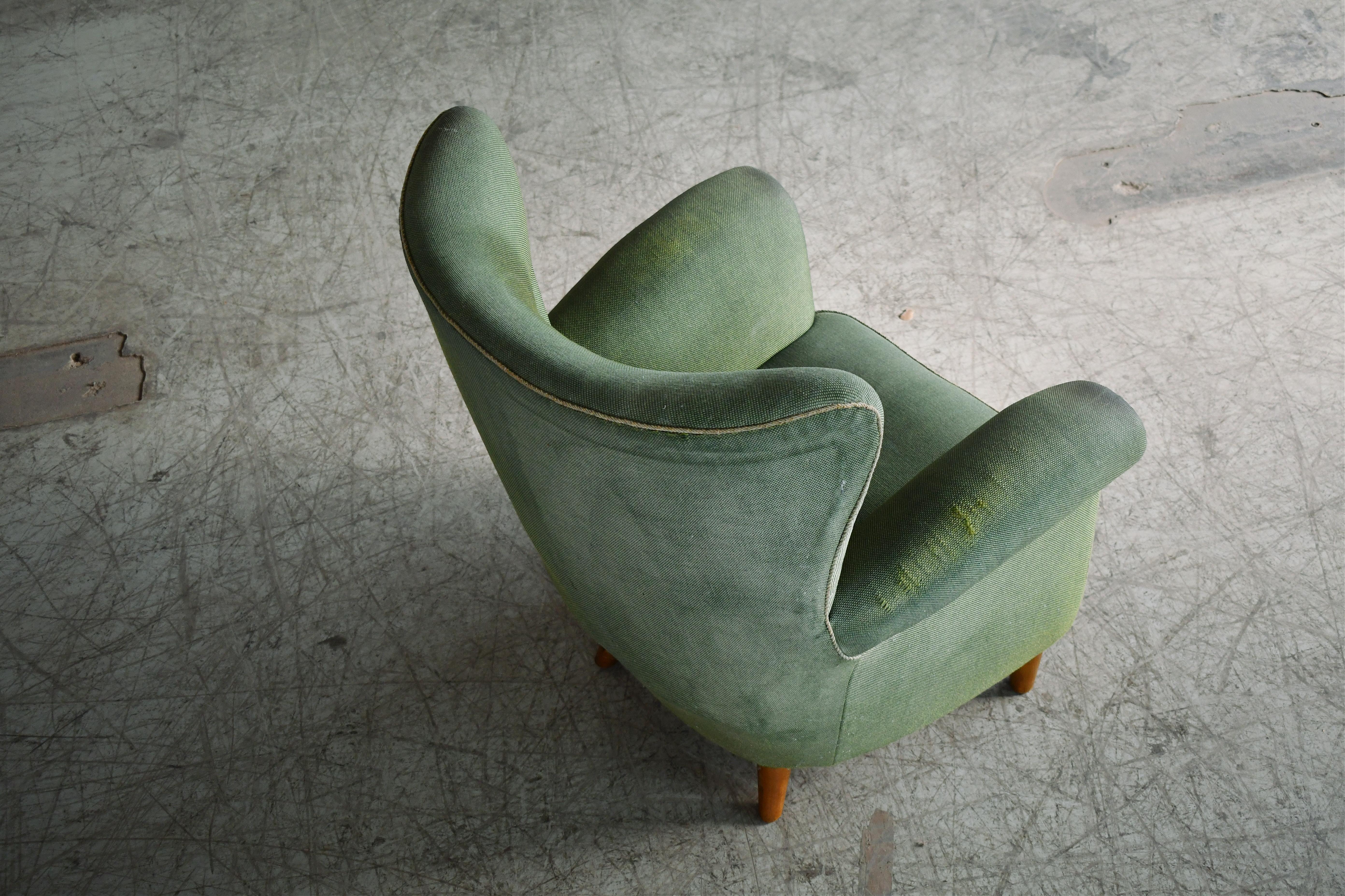 Danish Medium Highback Lounge Chair from the 1940s For Sale 2