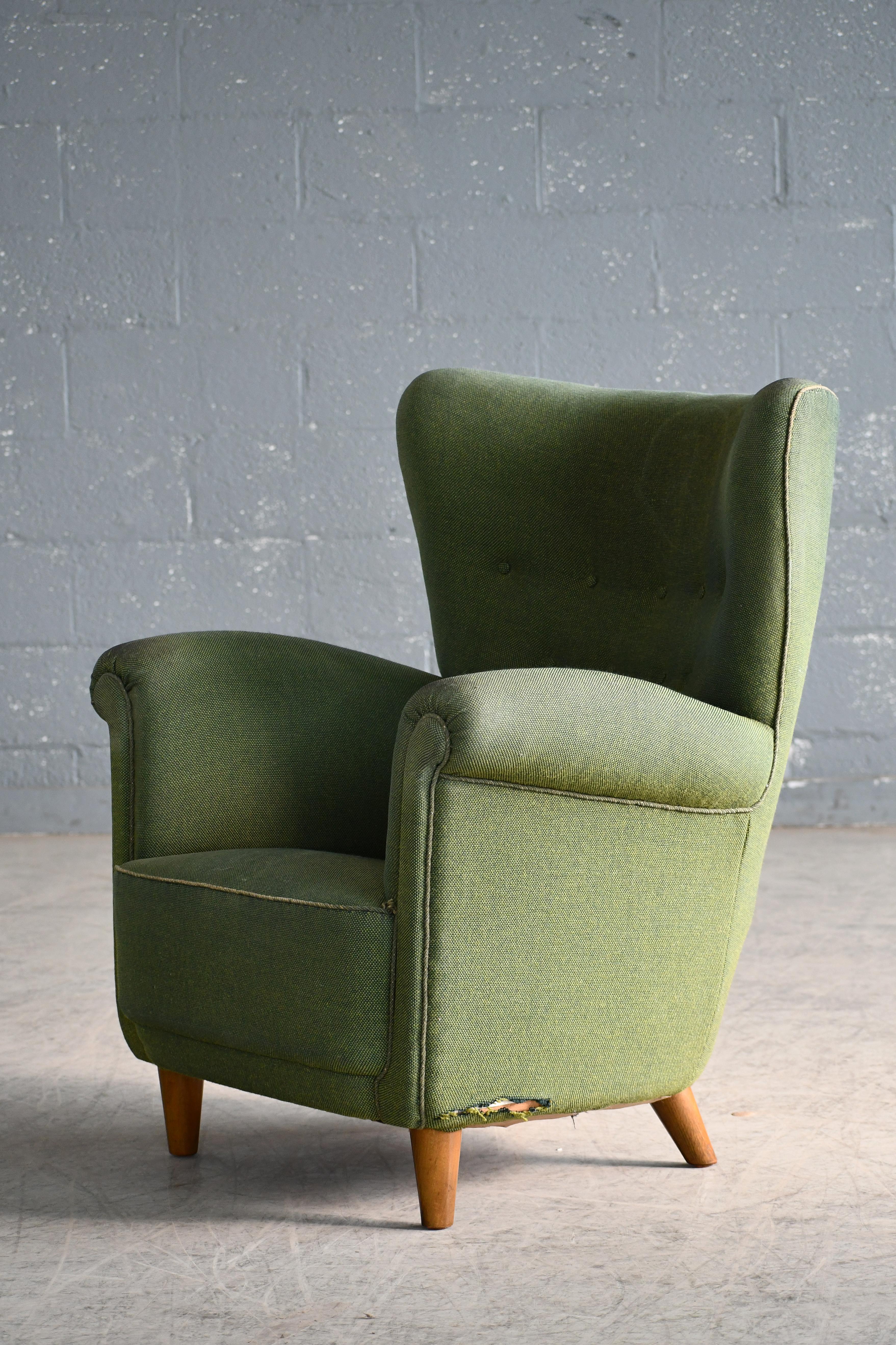 Danish Medium Highback Lounge Chair from the 1940s For Sale 3