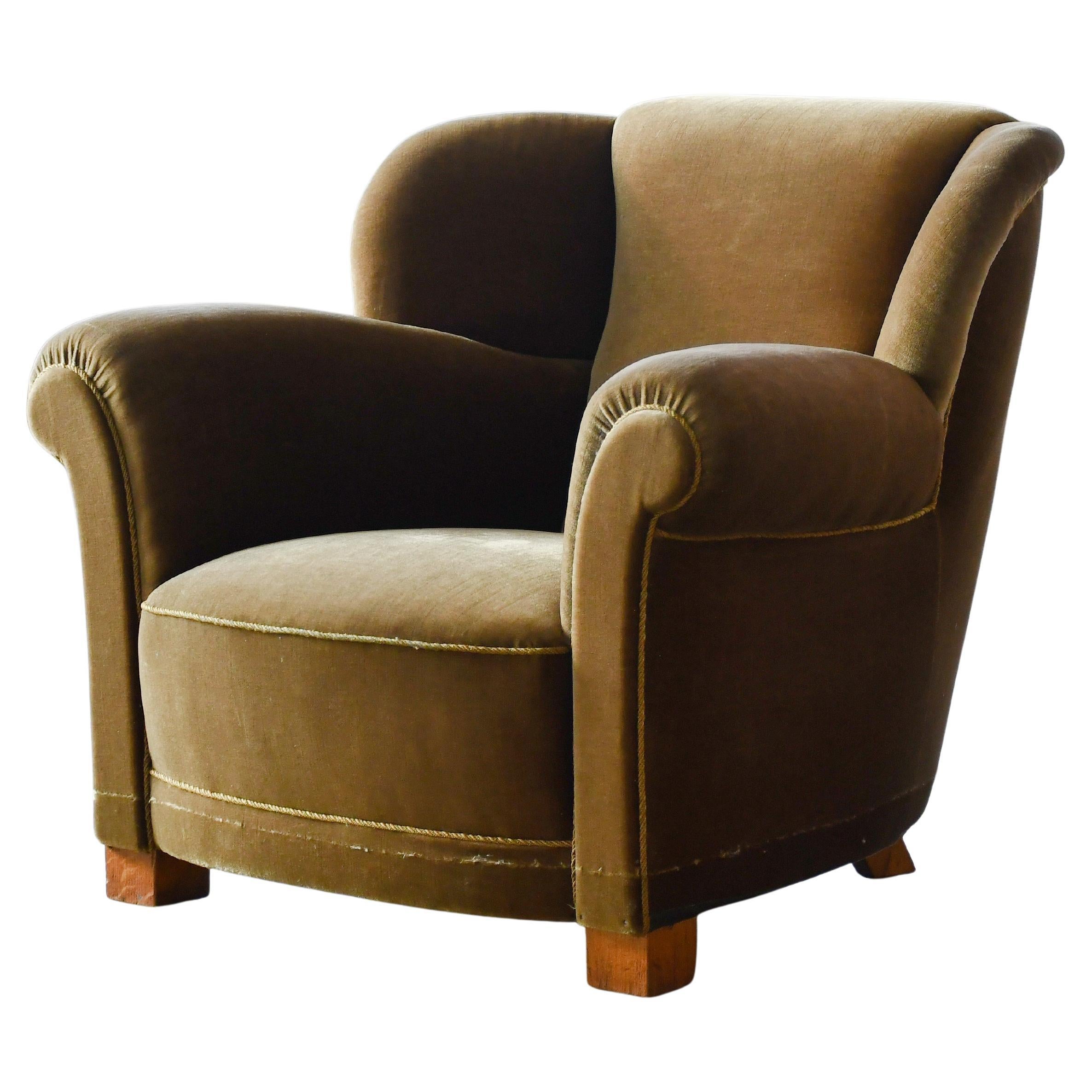 Danish Medium Size lounge or Club Chair in Olive Mohair 1940
s