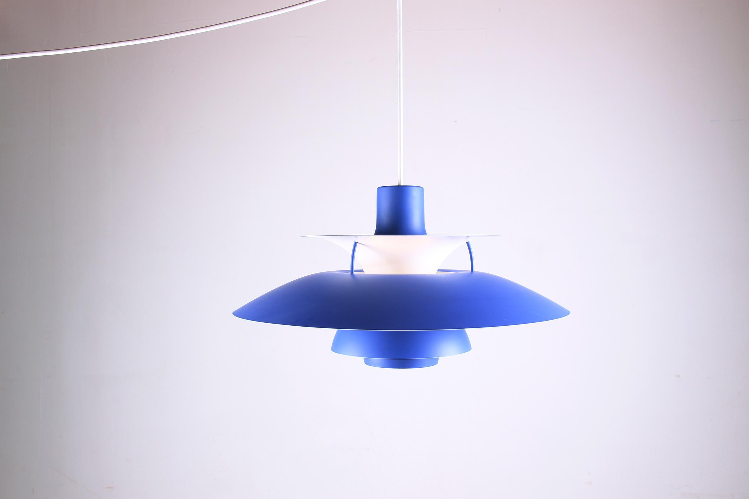 Danish metal pendant light, model PH 5 by Poul Henningsen for Louis Poulsen. 5
