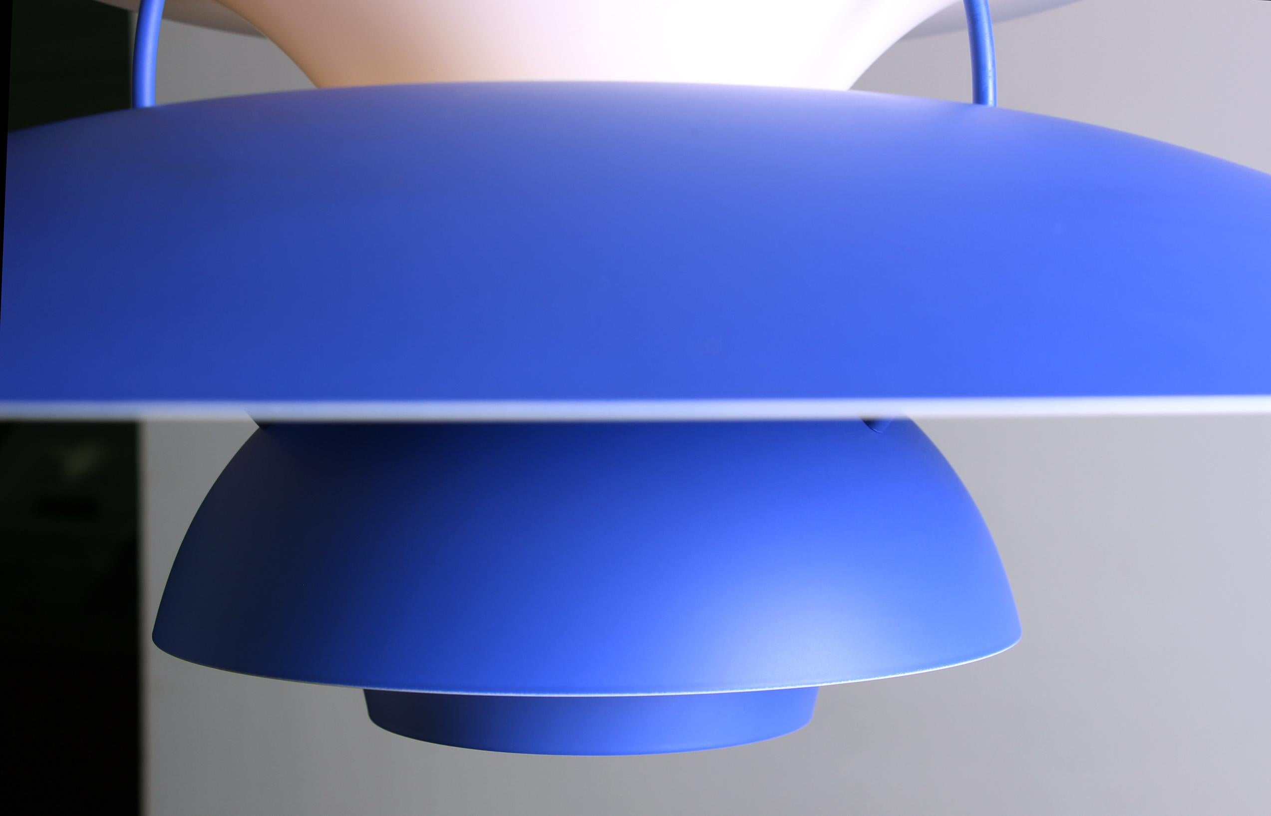 Danish metal pendant light, model PH 5 by Poul Henningsen for Louis Poulsen. 6