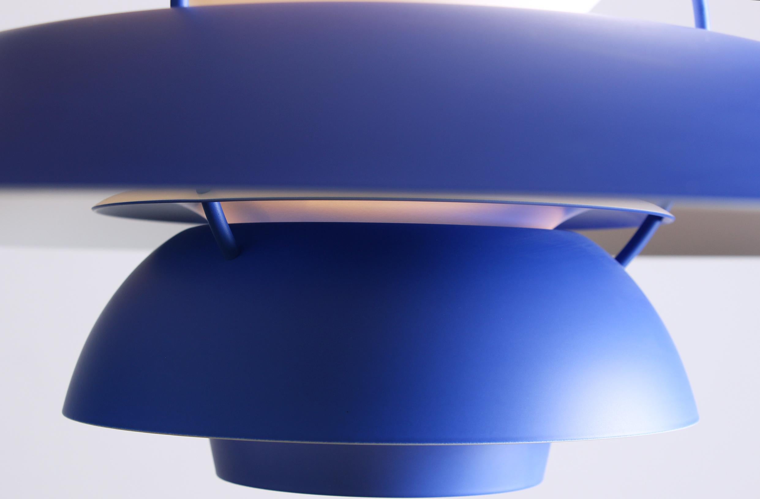 Danish metal pendant light, model PH 5 by Poul Henningsen for Louis Poulsen. 7