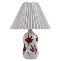 Danish Michael Andersen Ceramic Table Lamp with White Glaze Leaf Pattern 1950s