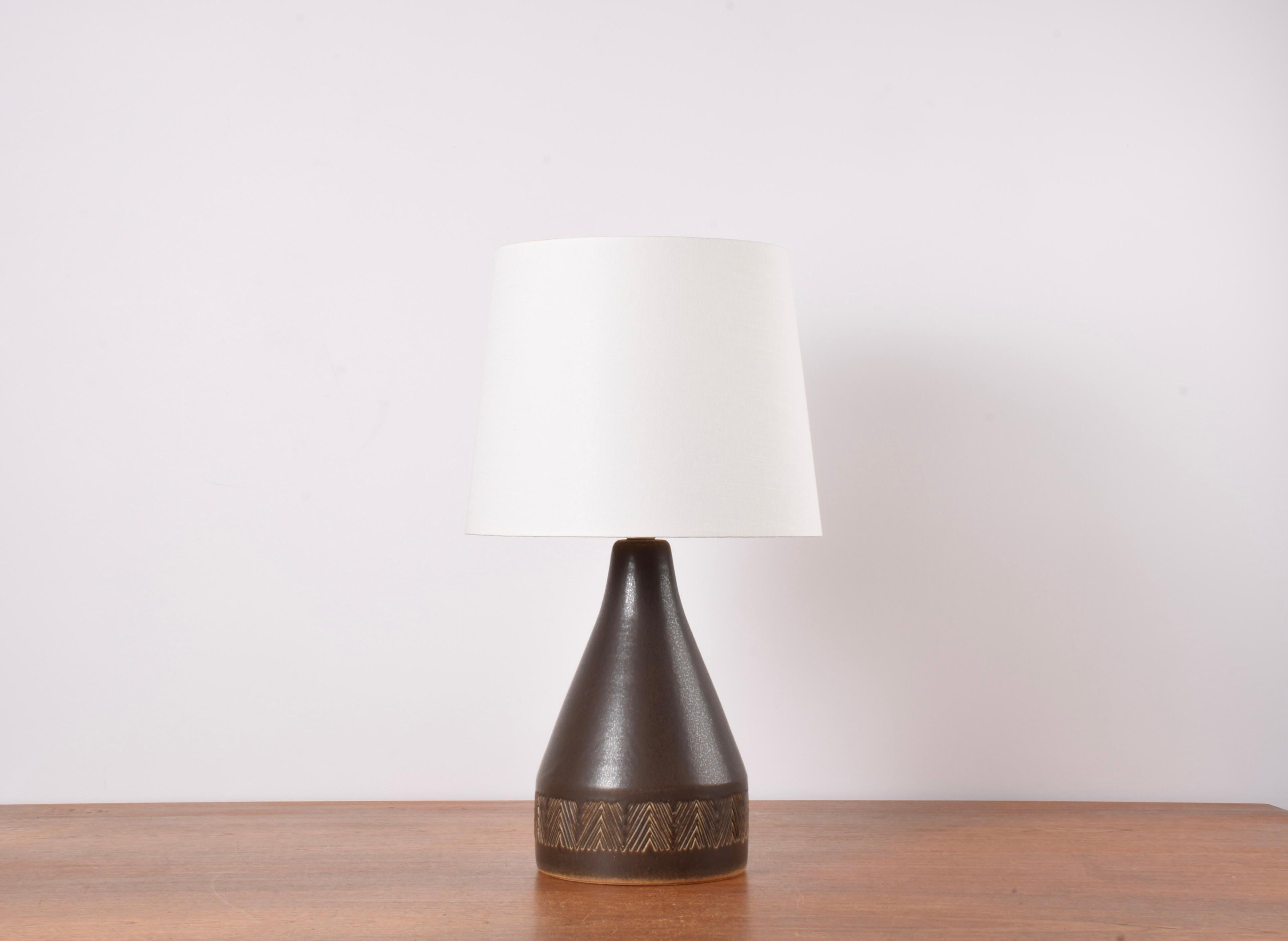 Danese Danish Michael Andersen & Søn Table Lamp Brown Ceramic with Zig Zag Decor 1960s in vendita