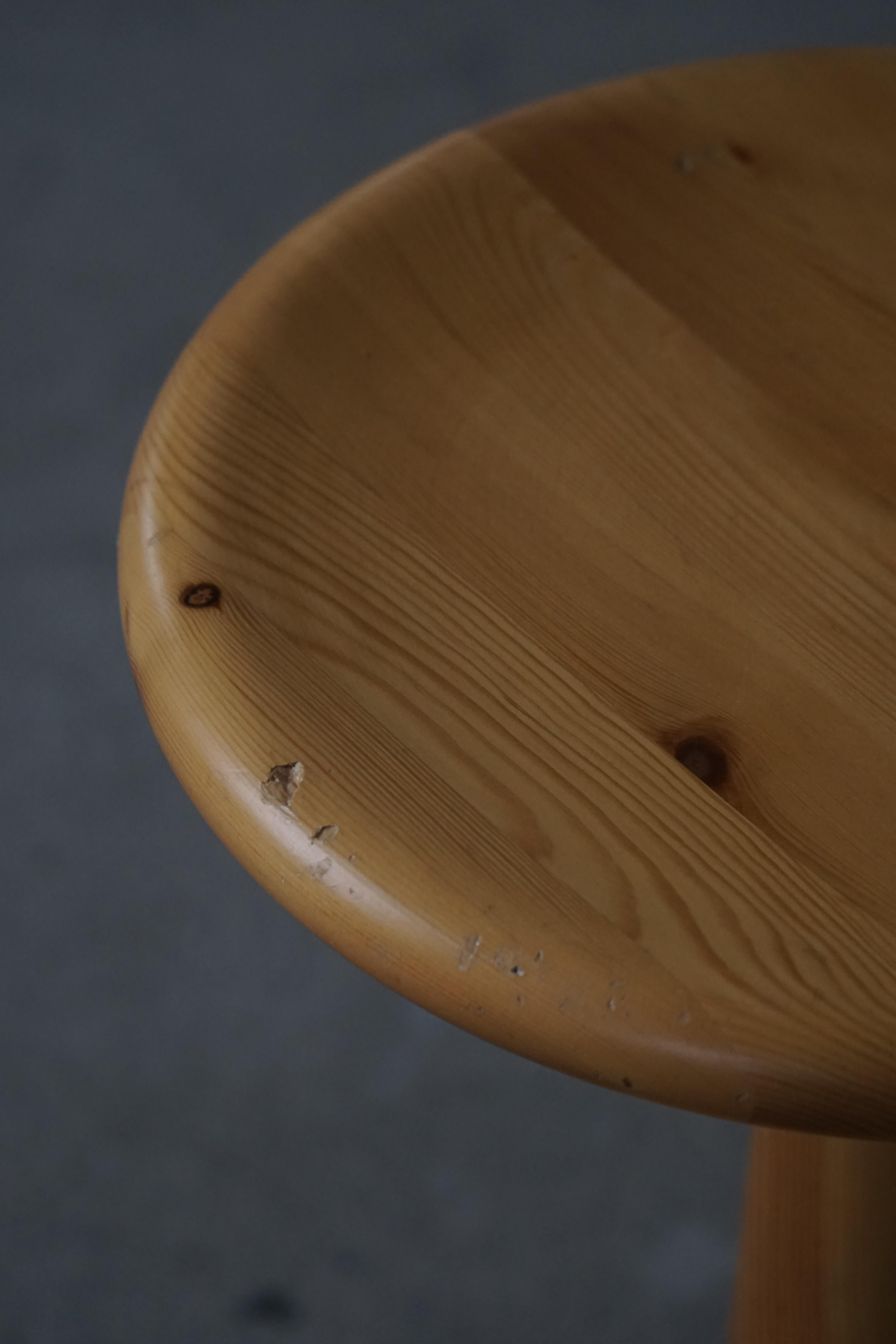 Ensemble de 4 tabourets / guéridons danois en pin Rainer Daumiller, milieu du 20e siècle, 1970 en vente 1