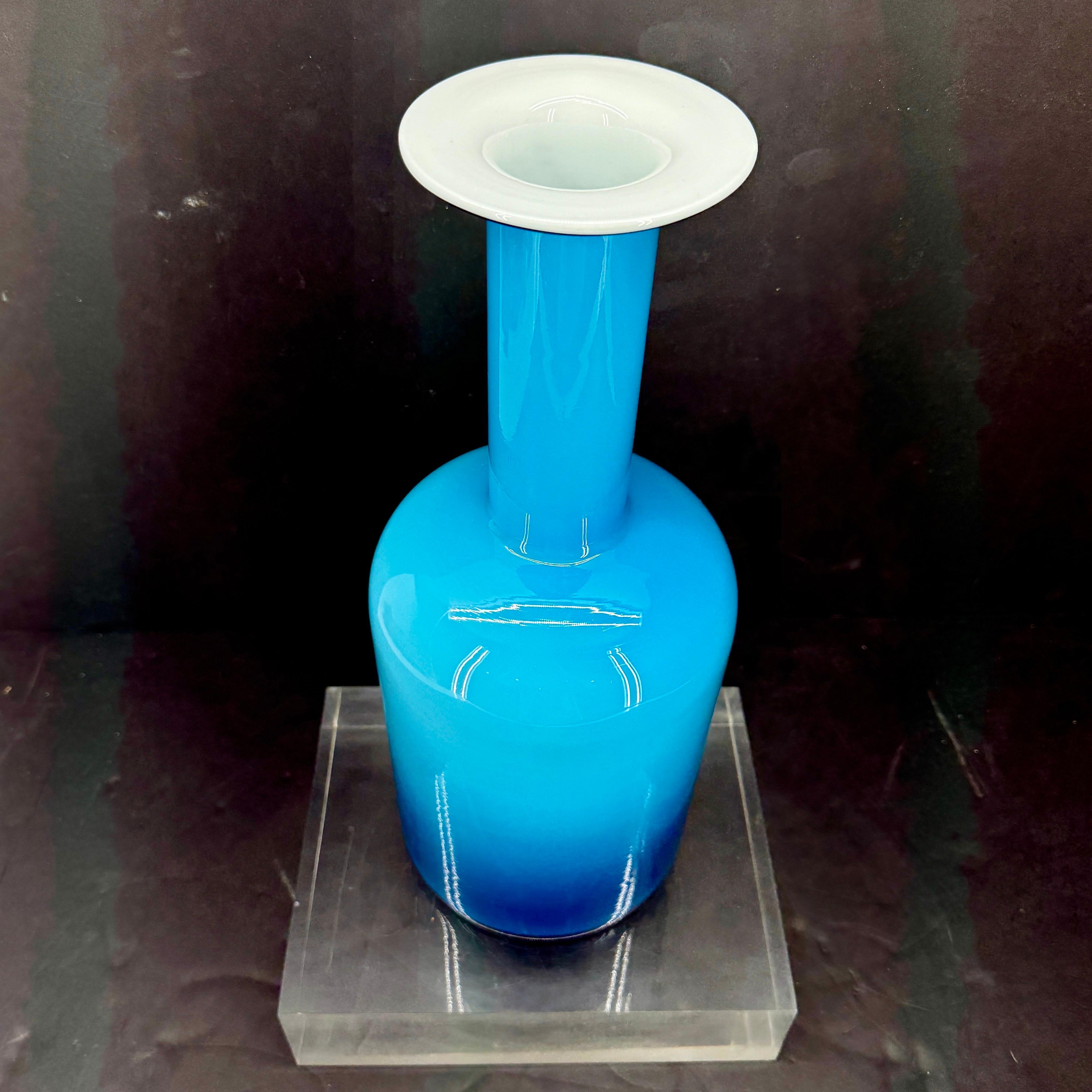 Danese Vaso Holmegaard danese della metà del 29° secolo moderno di Otto Brauer in vendita