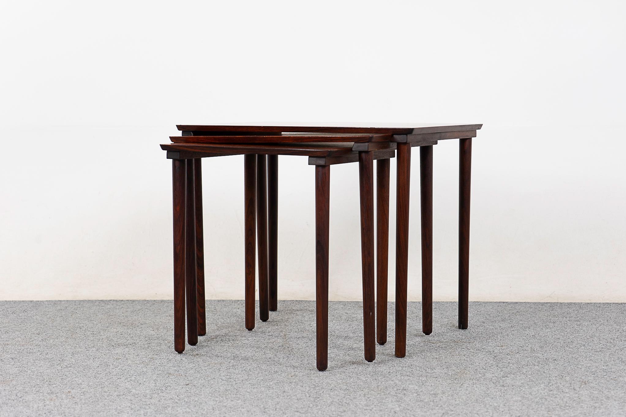 Danish Mid-Centruy Modern Rosewood Nesting Tables by Mobelintarsia In Good Condition For Sale In VANCOUVER, CA
