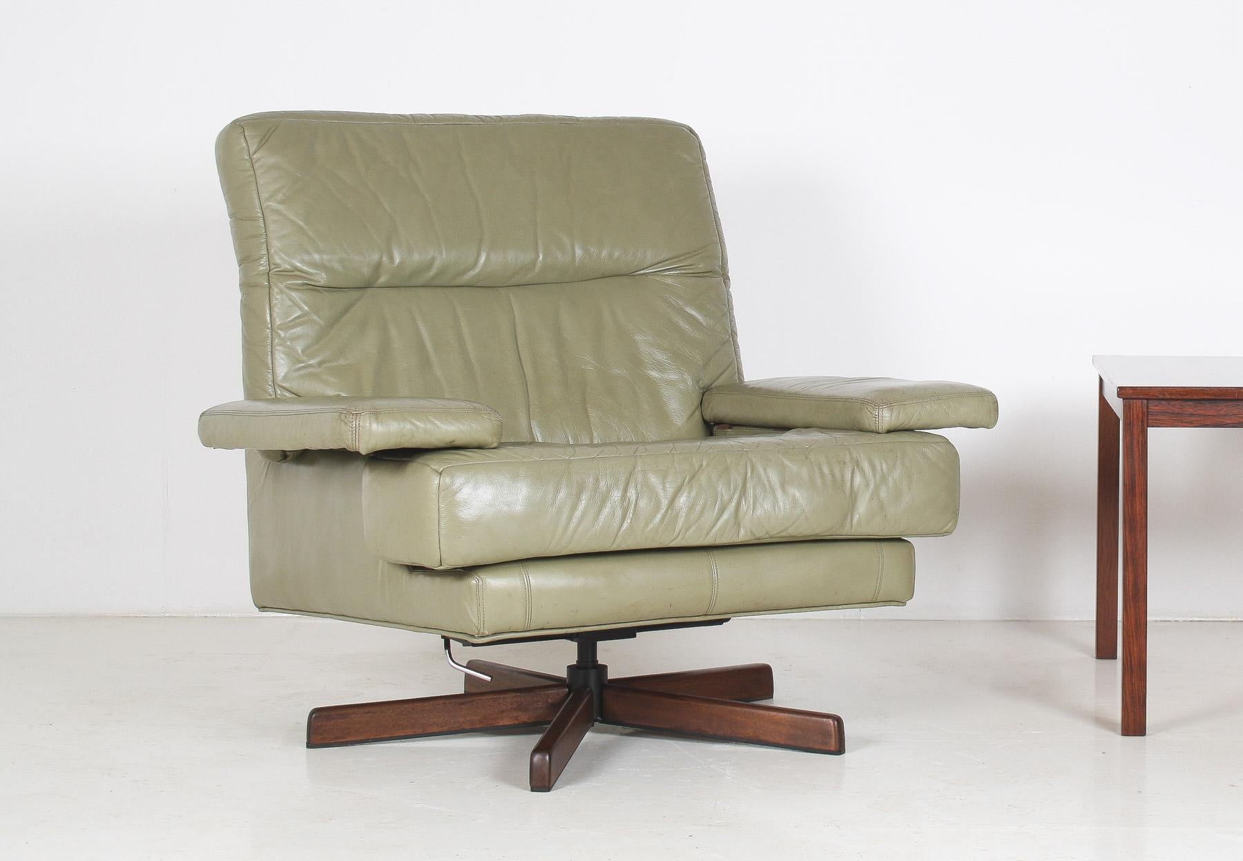Mid-Century Modern Danish Mid-Century 1960s Sage Green Leather Swivel Lounge Chair with Tilt For Sale