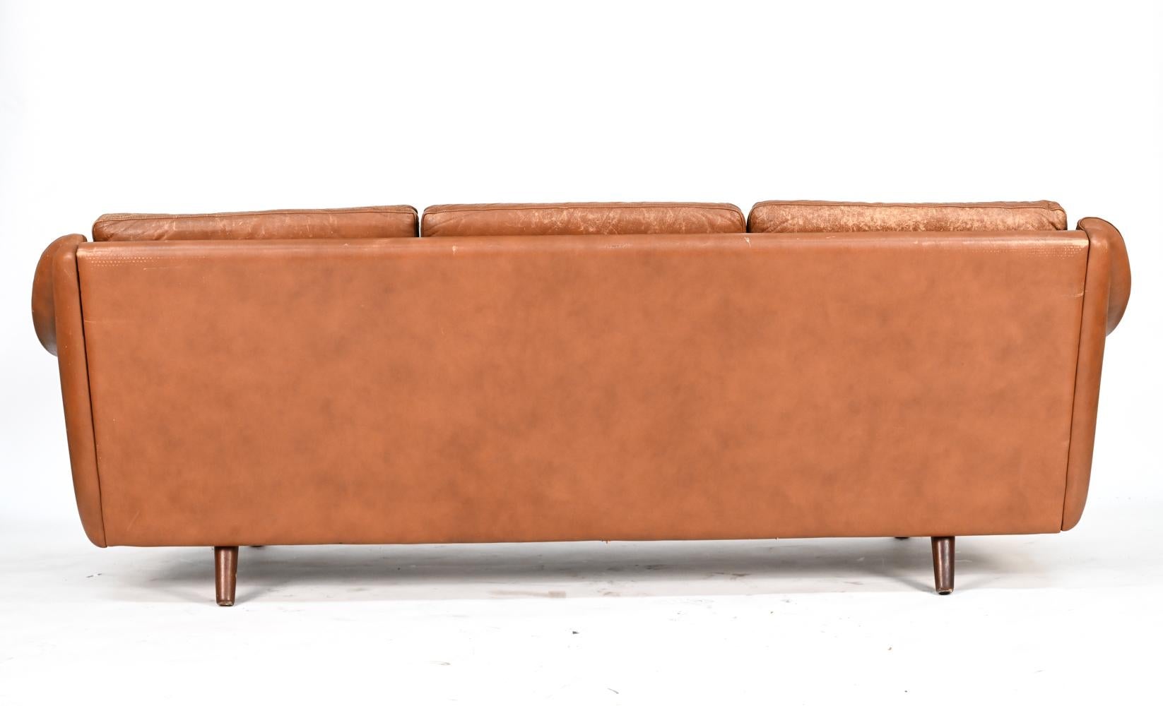 Danish Mid-Century 3-Seater Leather Sofa 8