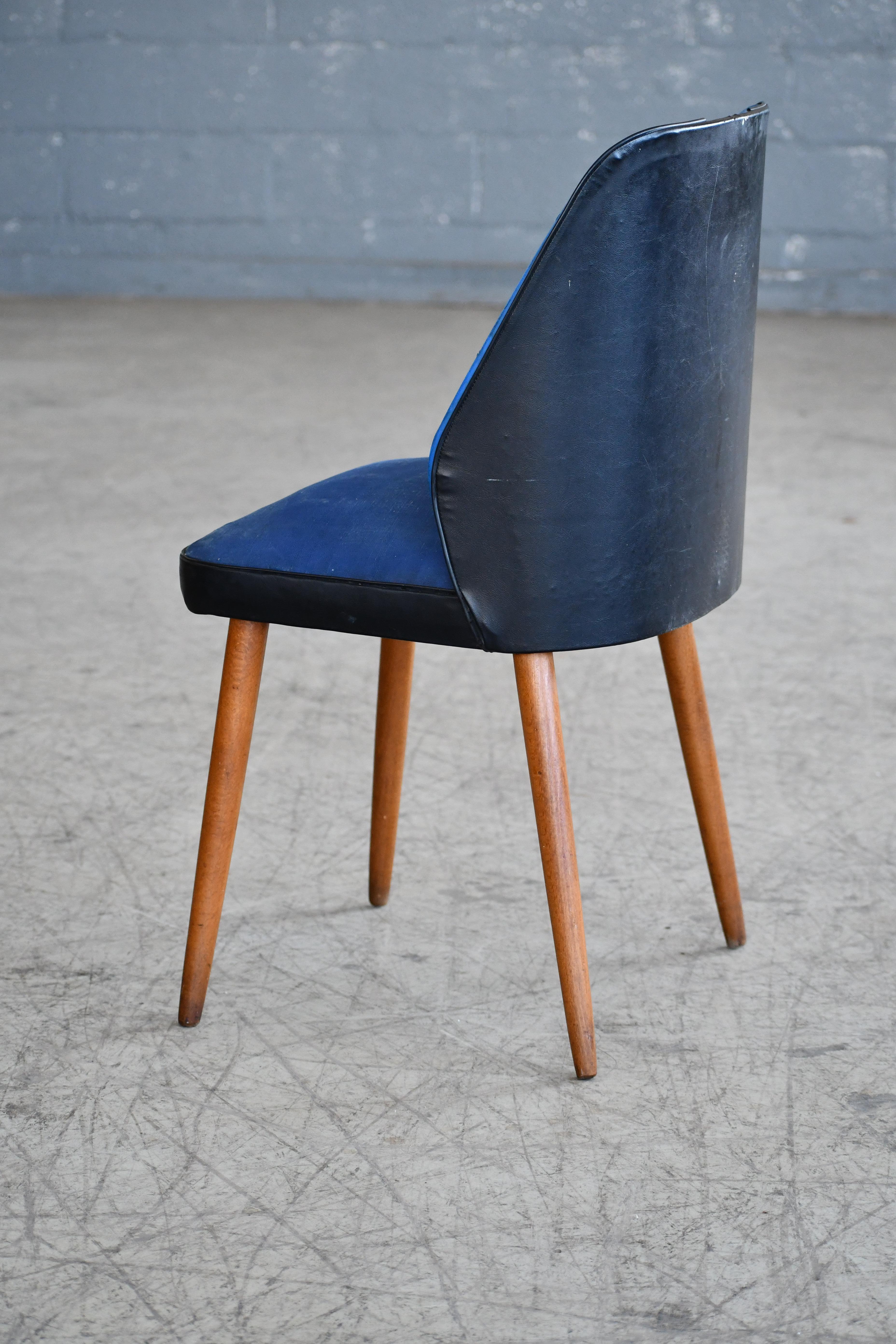 Danish Midcentury Accent or Vanity Chair For Sale 1