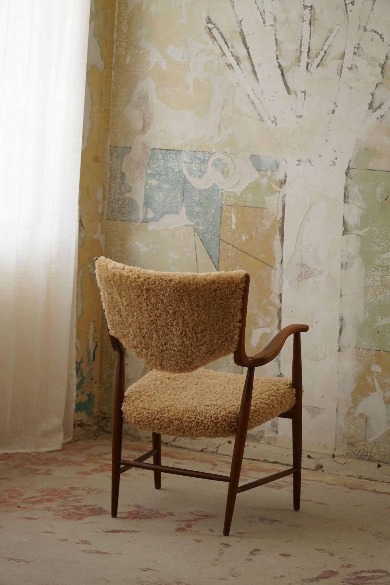 20th Century Danish Mid Century Armchair in Beech & Lambswool, Finn Juhl, 1950s