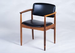 Dänischer Sessel aus der Mitte des Jahrhunderts in Rosenholz, 1960er Jahre