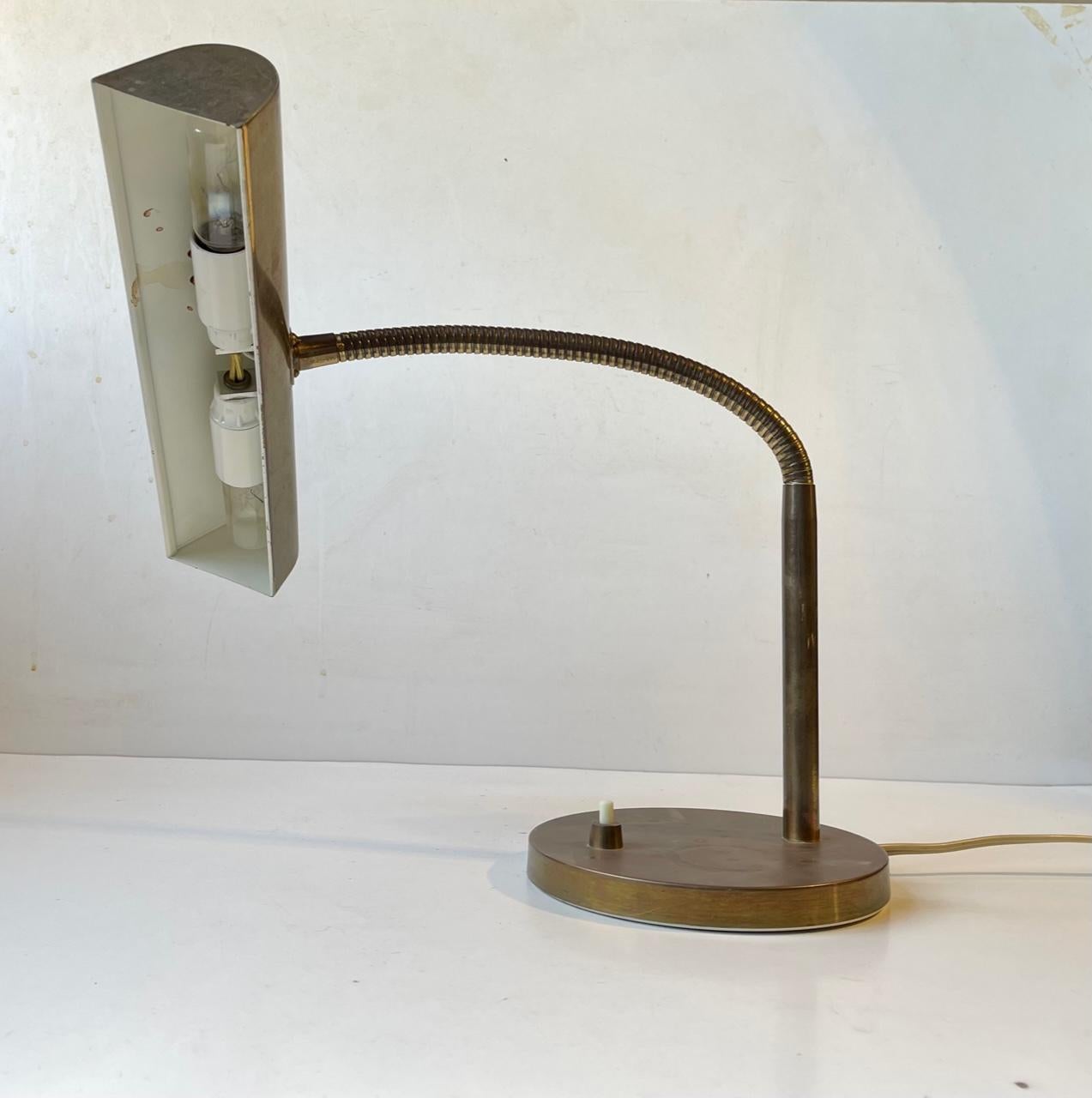 Danish Mid-Century Bankers Desk Lamp in Brass by E. S. Horn, 1950s 3