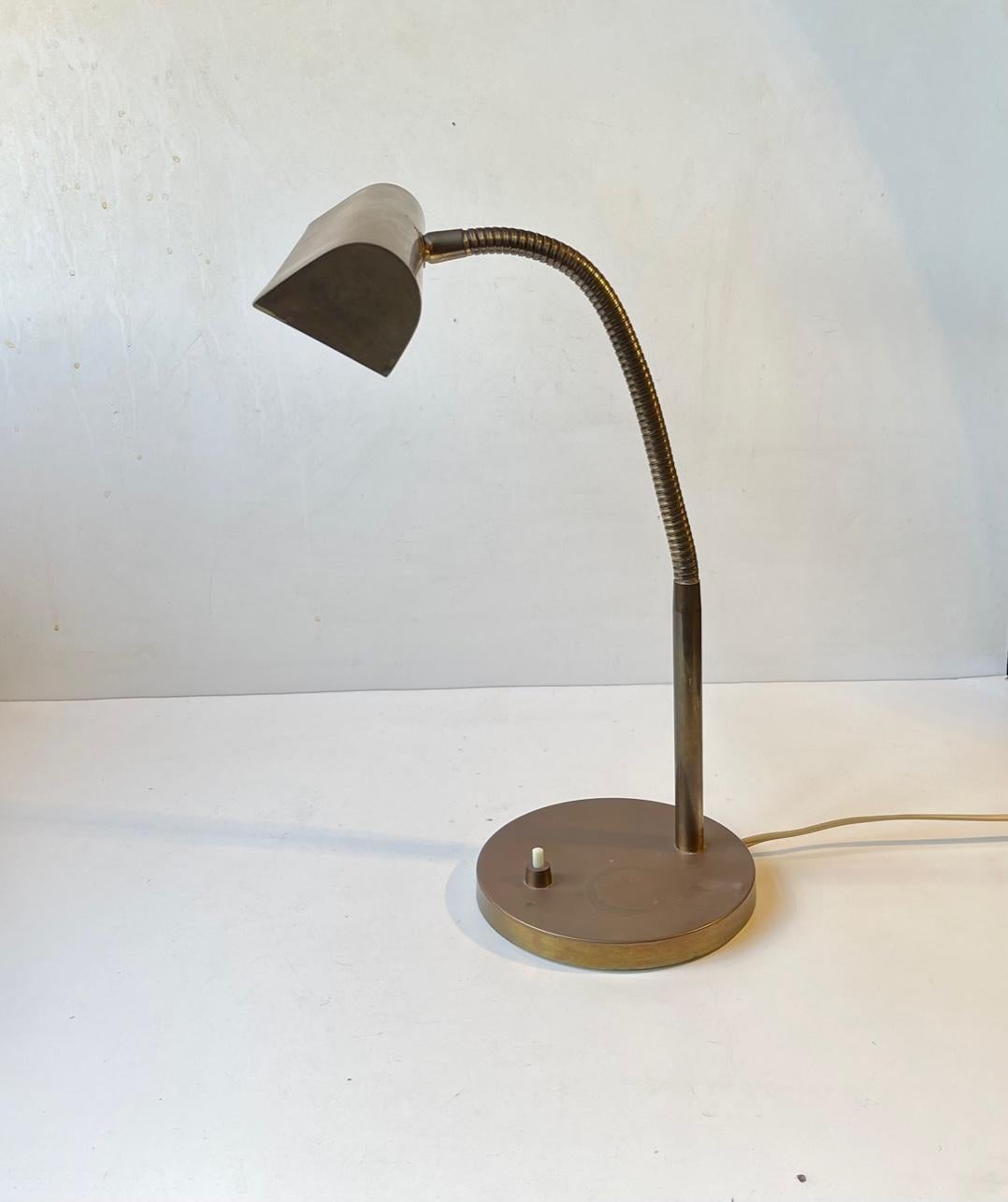 Danish Mid-Century Bankers Desk Lamp in Brass by E. S. Horn, 1950s 4