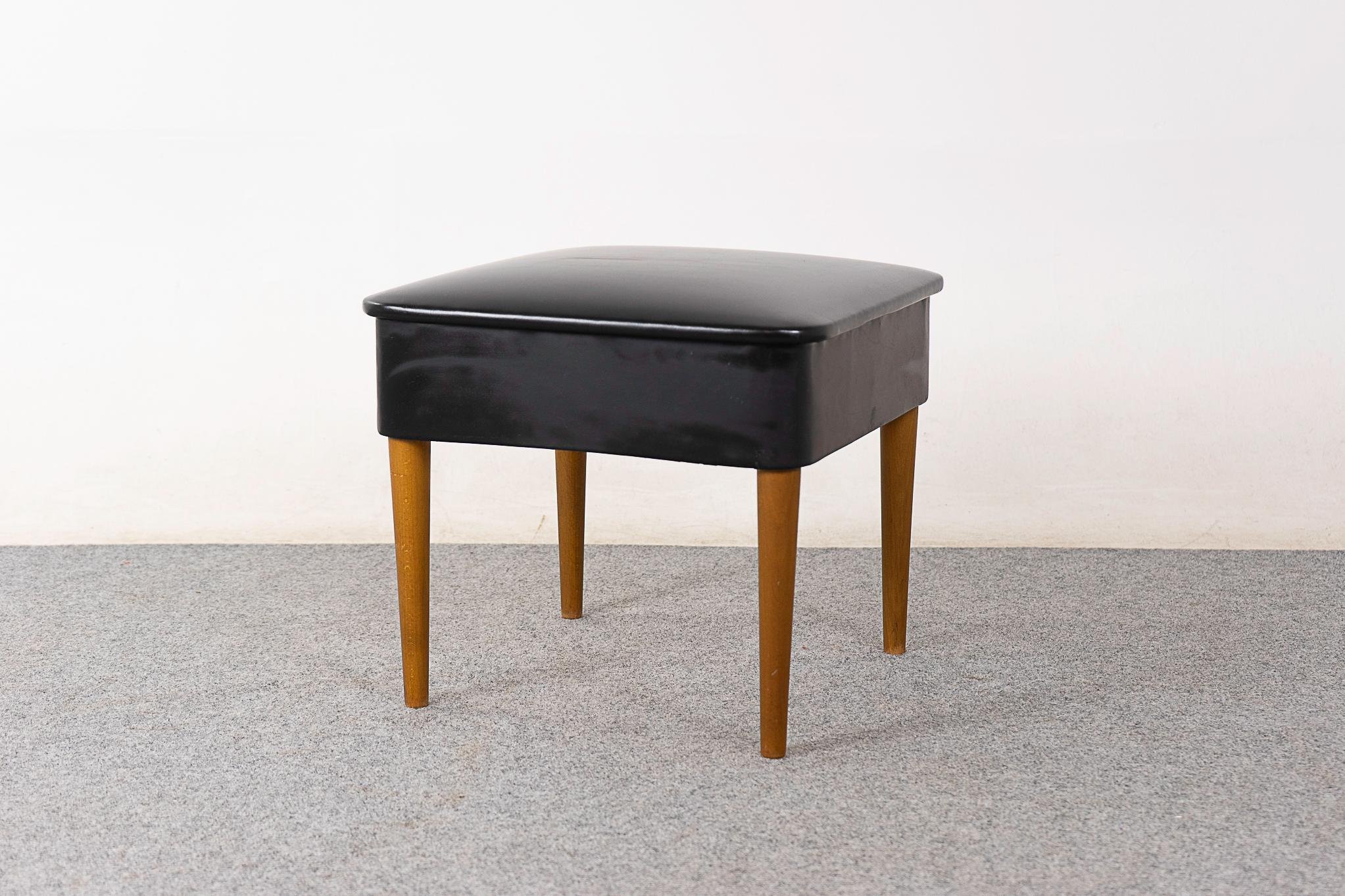 Danish Mid-Century Beech Fliptop Footstool with Storage For Sale 2