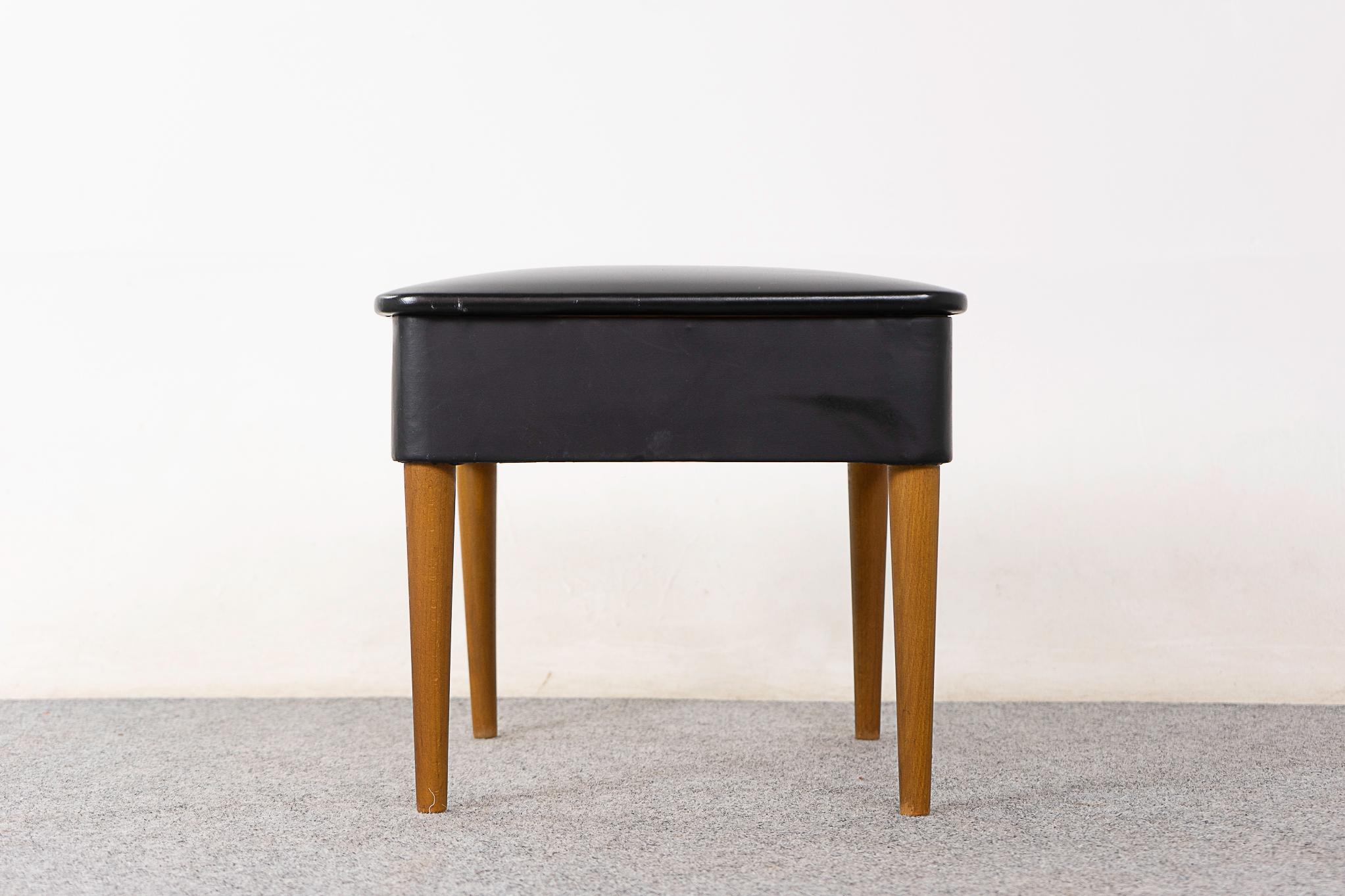 Danish Mid-Century Beech Fliptop Footstool with Storage For Sale 4