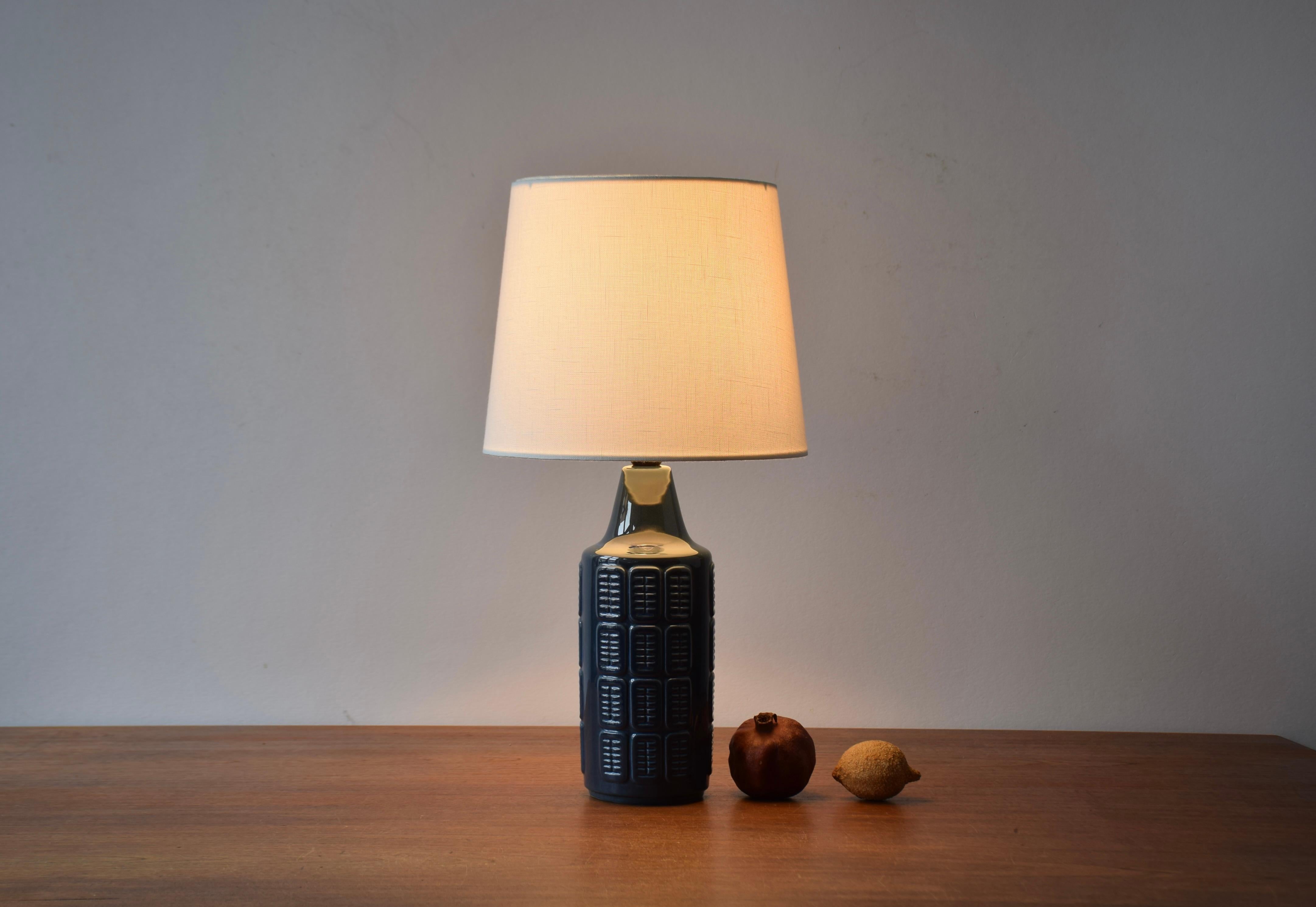 Mid-Century Modern Danish Mid-century Blue Ceramic Table Lamp by Einar Johansen for Søholm, 1960s For Sale