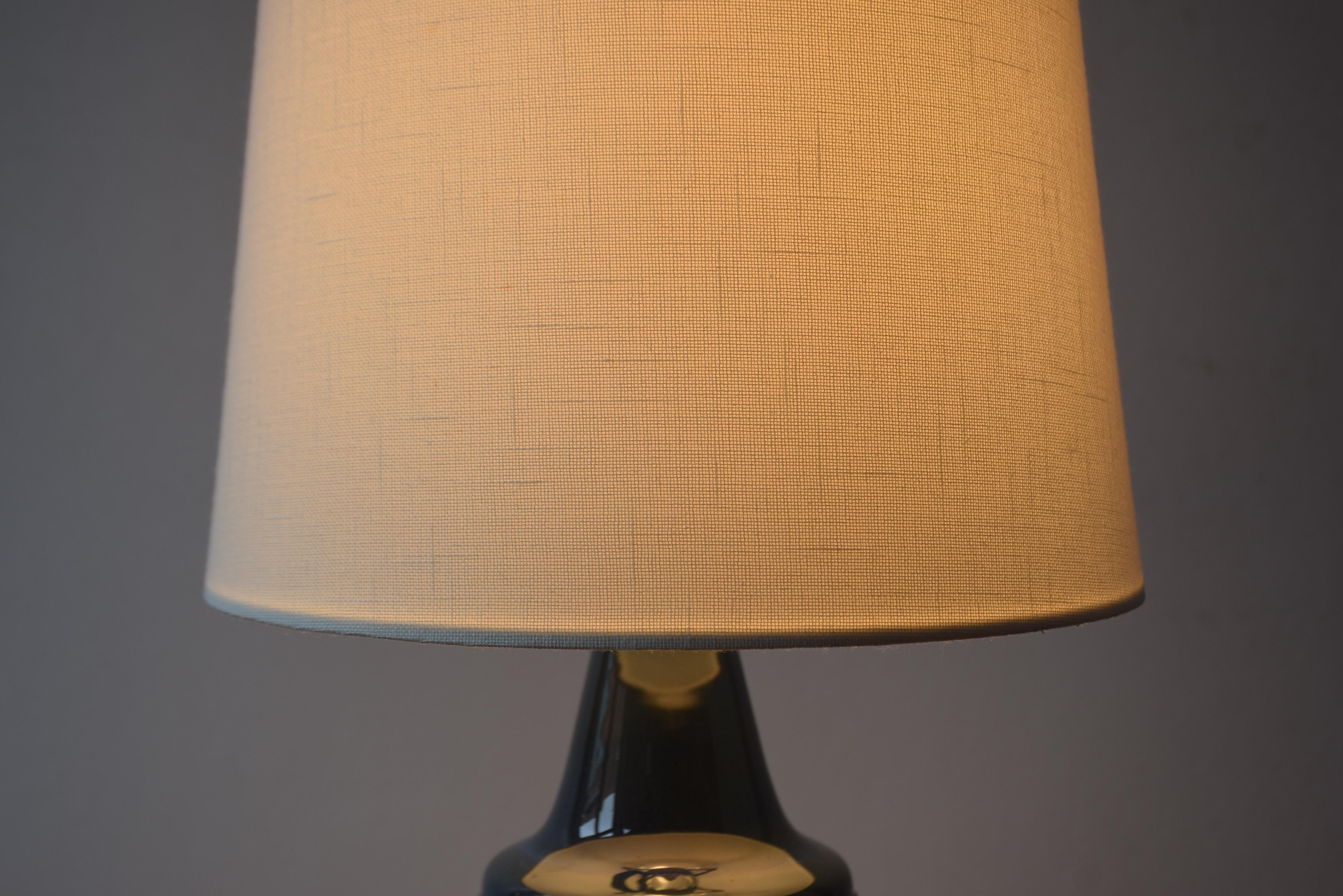 Danish Mid-century Blue Ceramic Table Lamp by Einar Johansen for Søholm, 1960s In Good Condition For Sale In Silkeborg, Silkeborg
