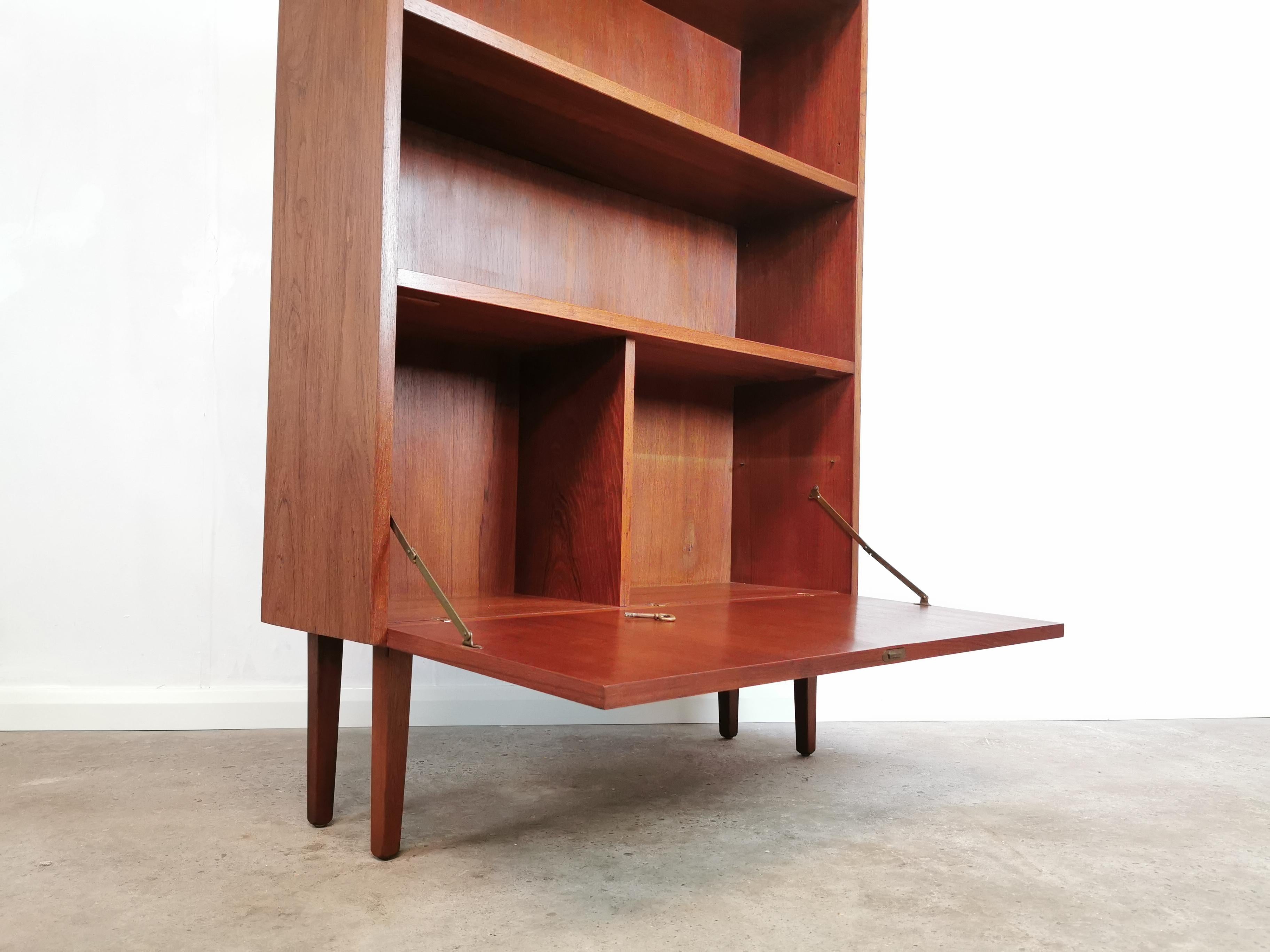 Teak Danish Midcentury Bookcase Cabinet Vintage Retro Wall Unit, 1960s-1970s