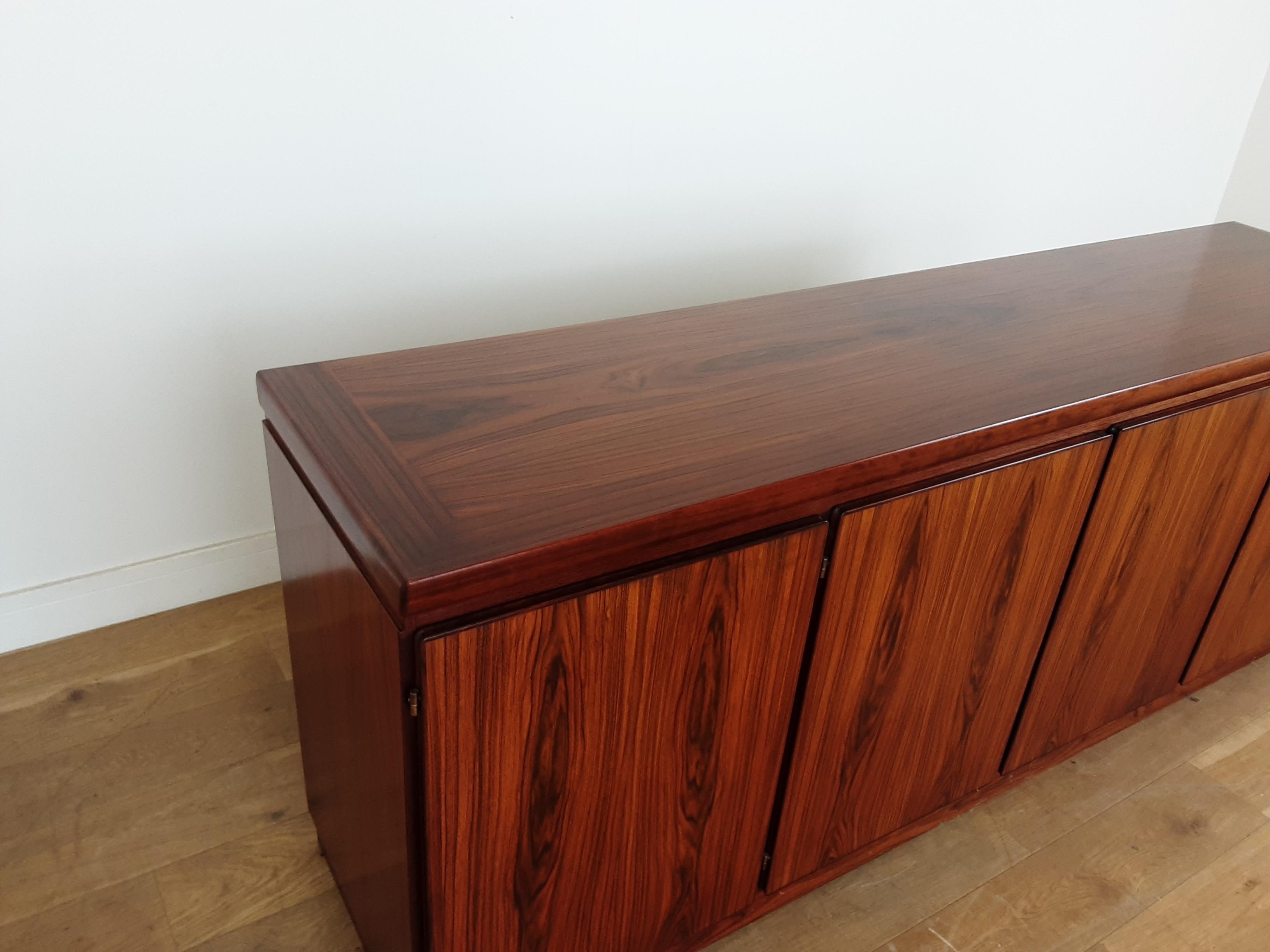 20th Century Danish Midcentury Brown Sideboard in Rosewood by Dyrlund Smith For Sale