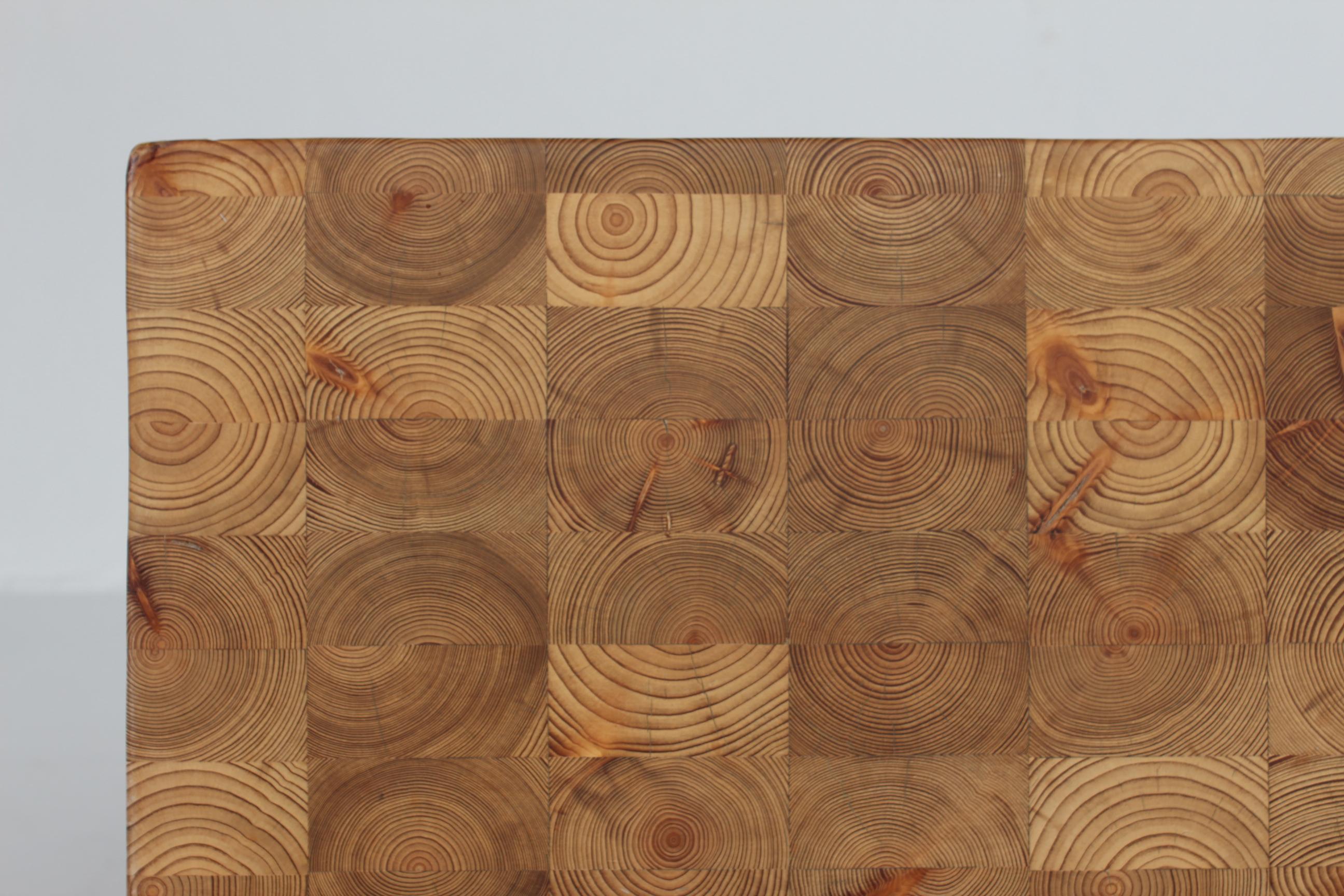 Danish Mid-century Brutalist Coffee Table Solid Pine in Daumiller Style 1970s For Sale 5